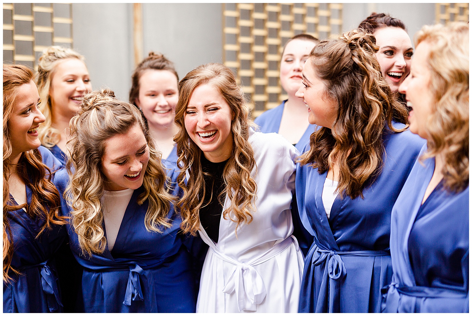 Cute matching navy blue robes for bridesmaid and bride group photo from Summer Wedding in Charlotte, NC | check out the full wedding at KevynDixonPhoto.com