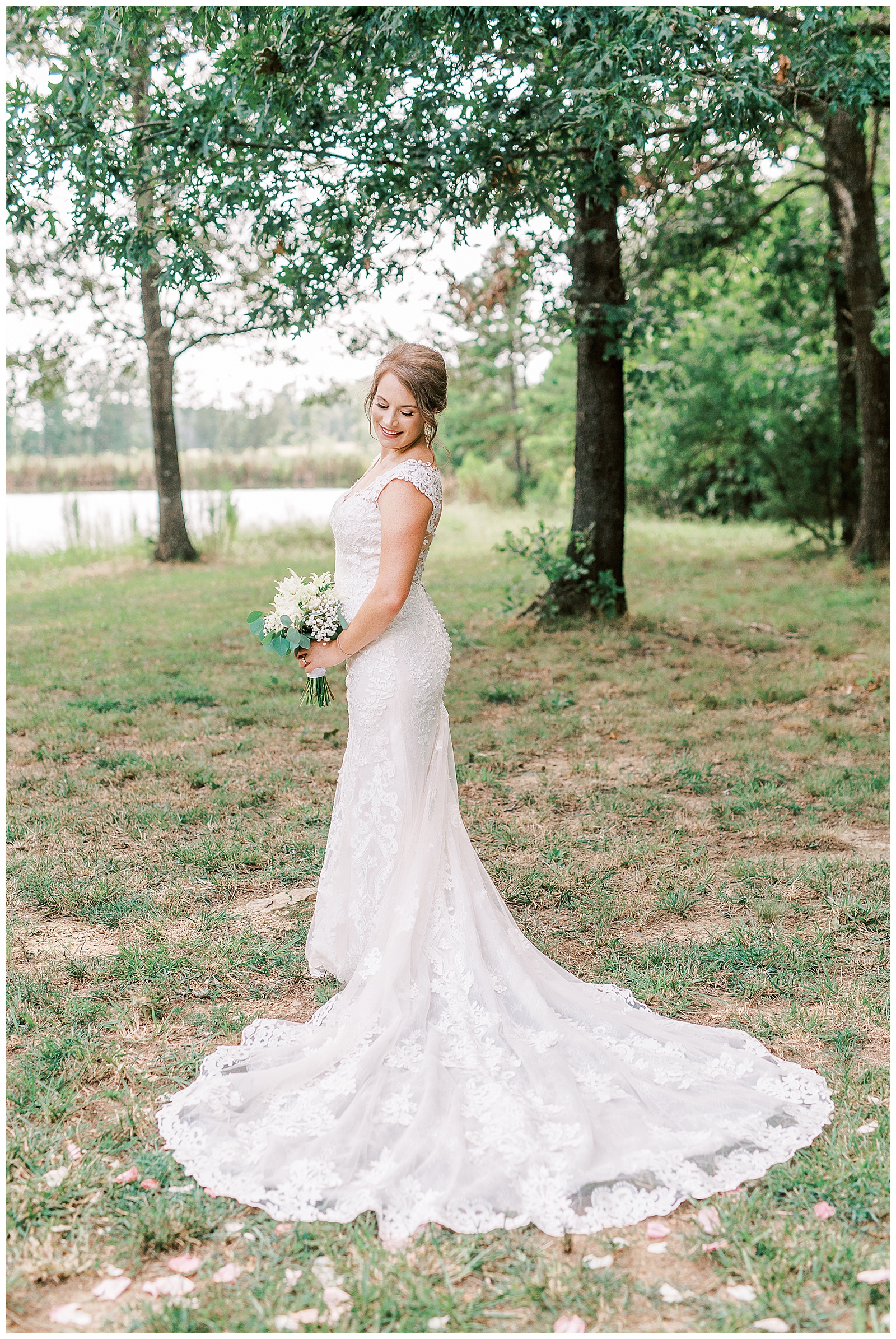 gorgeous blonde haired bridal portraits in 
