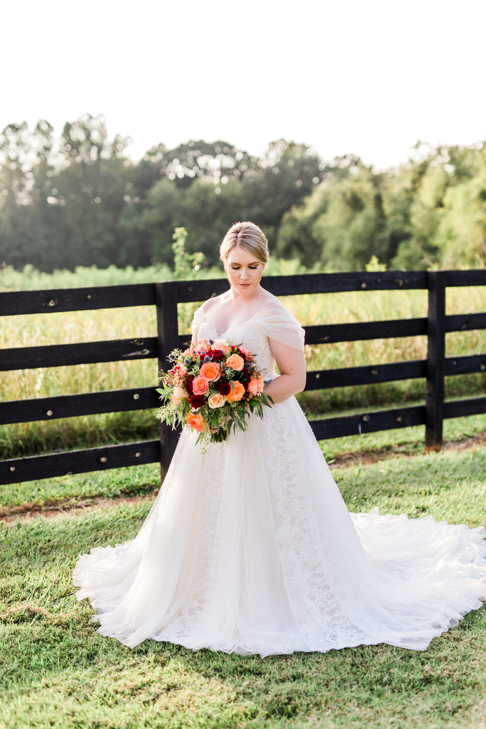 Dreamy Elegant Bridal Portraits in Charlotte, NC with Olivia | Kevyn Dixon Photography | Check out the rest of the shoot at https://kevyndixonphoto.com/blog/