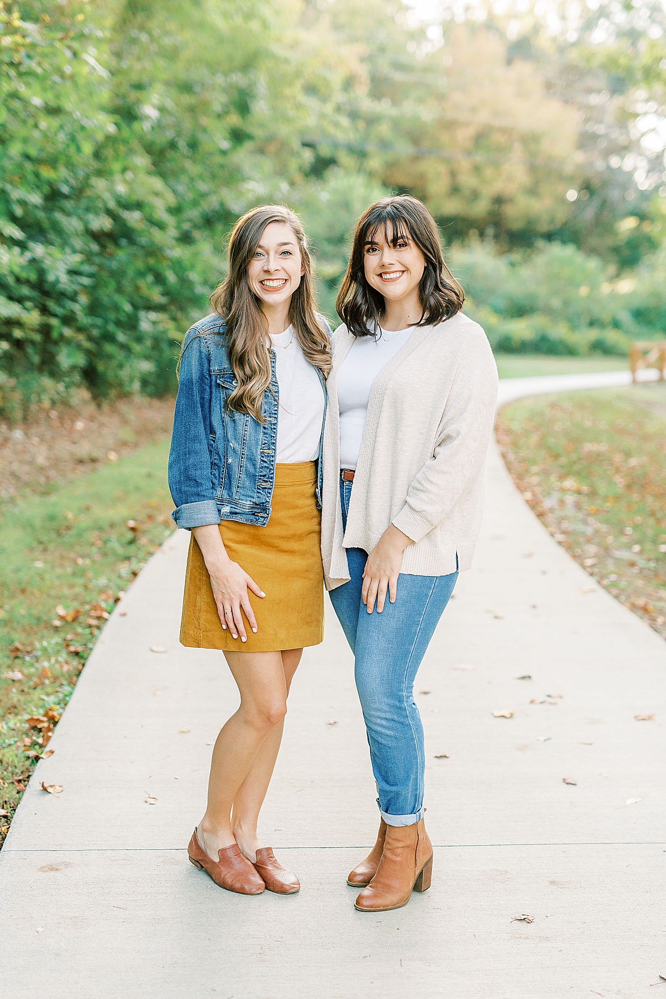 sisters pose during Charlotte NC family photos