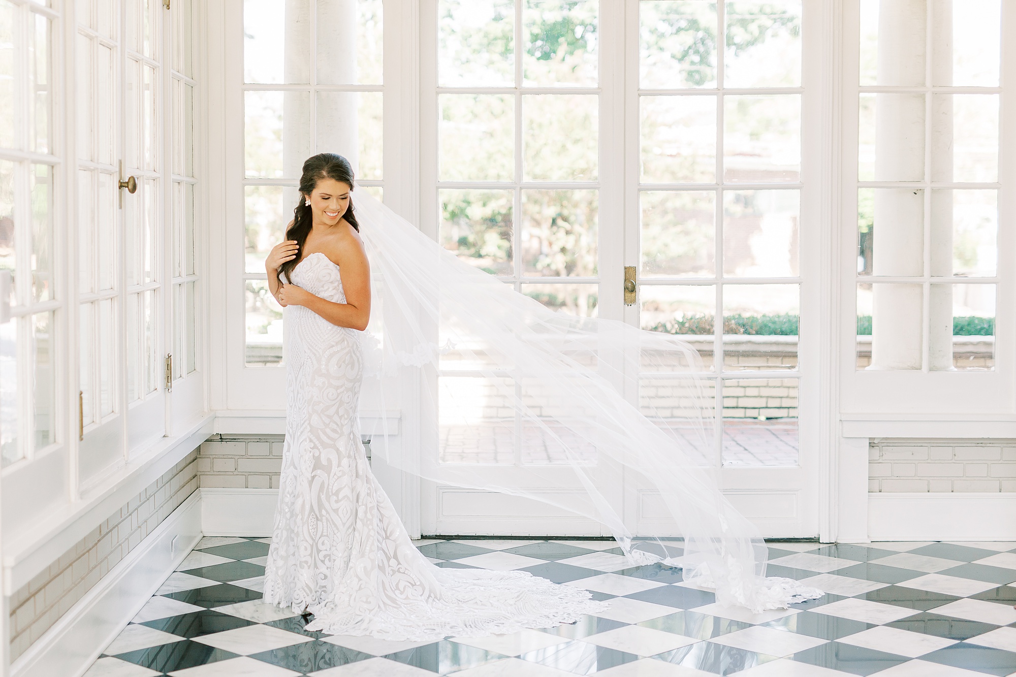Separk Mansion bridal portraits with veil floating