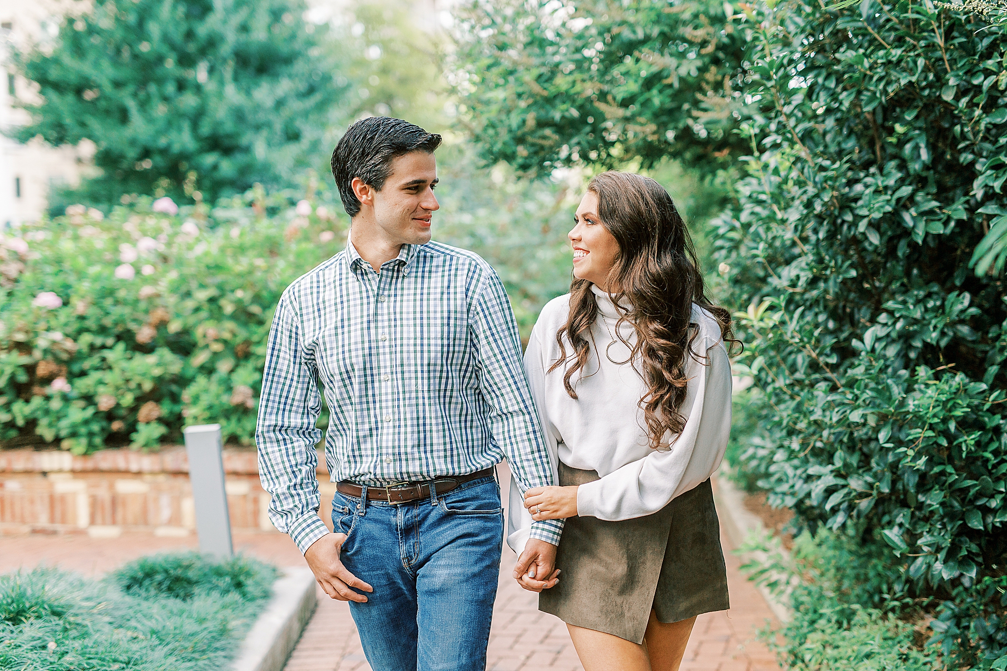 cozy fall engagement session with stylish young couple