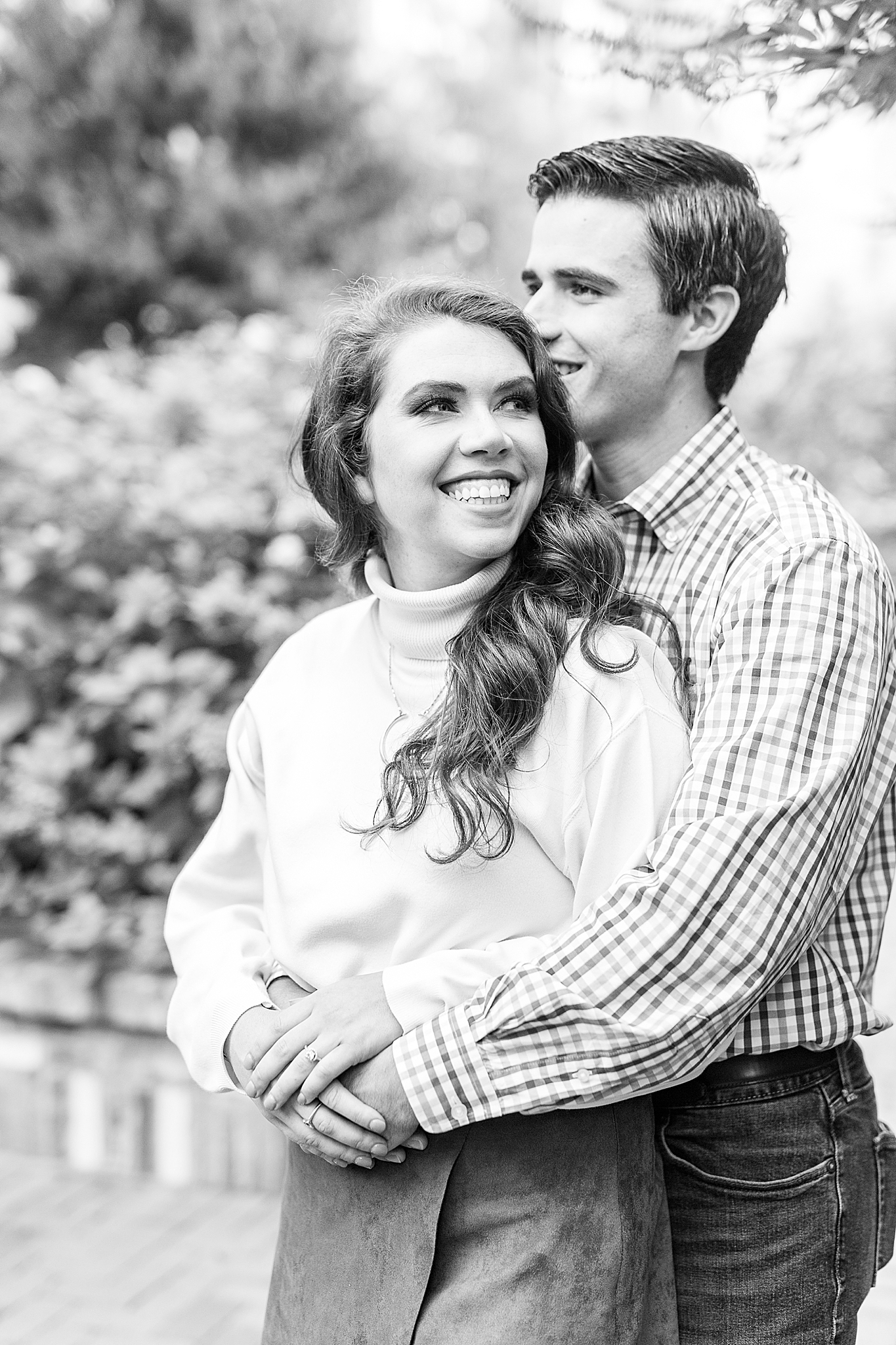 cozy fall engagement portraits at Romare Bearden Park