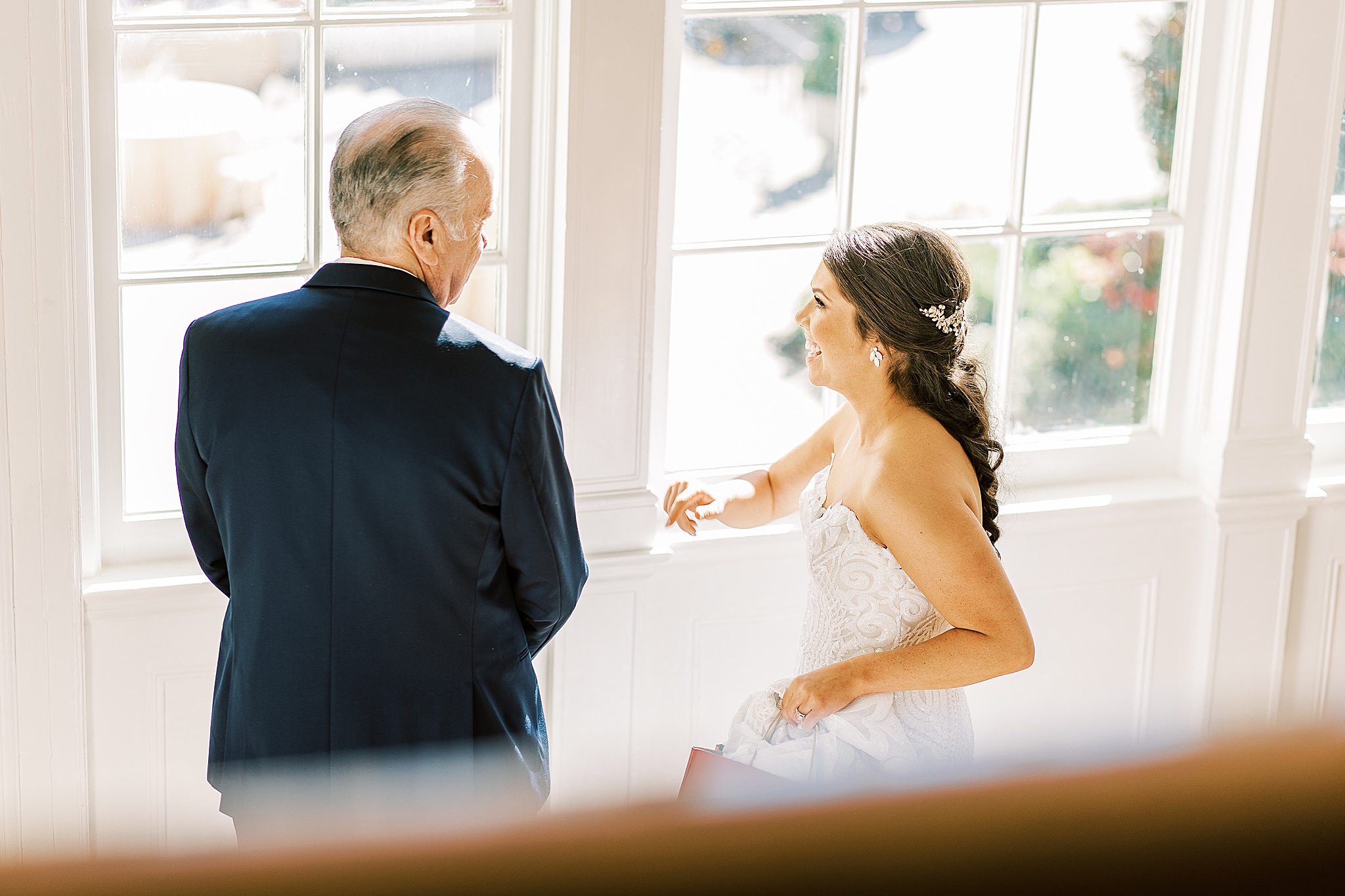 bride and dad have first look in Separk Mansion