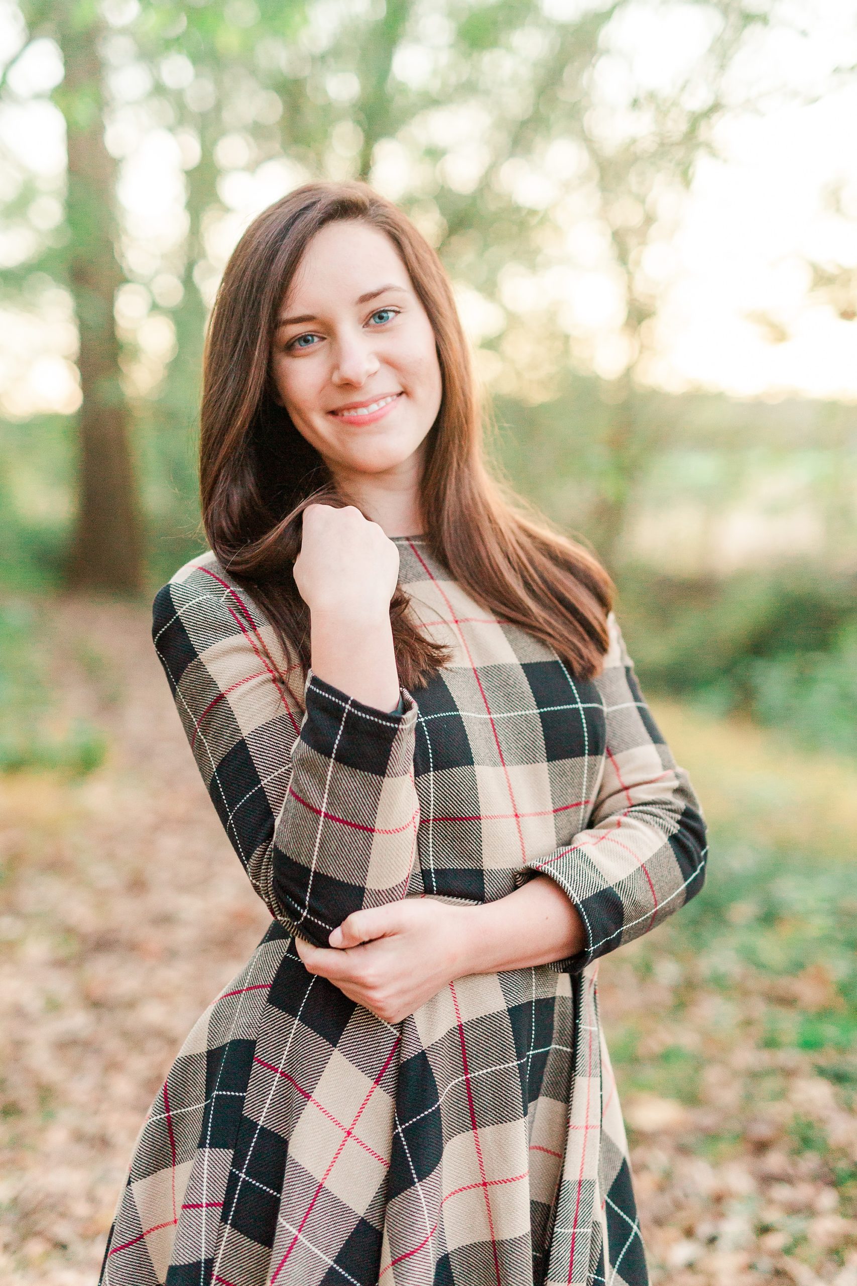 classy senior portraits in vintage dress