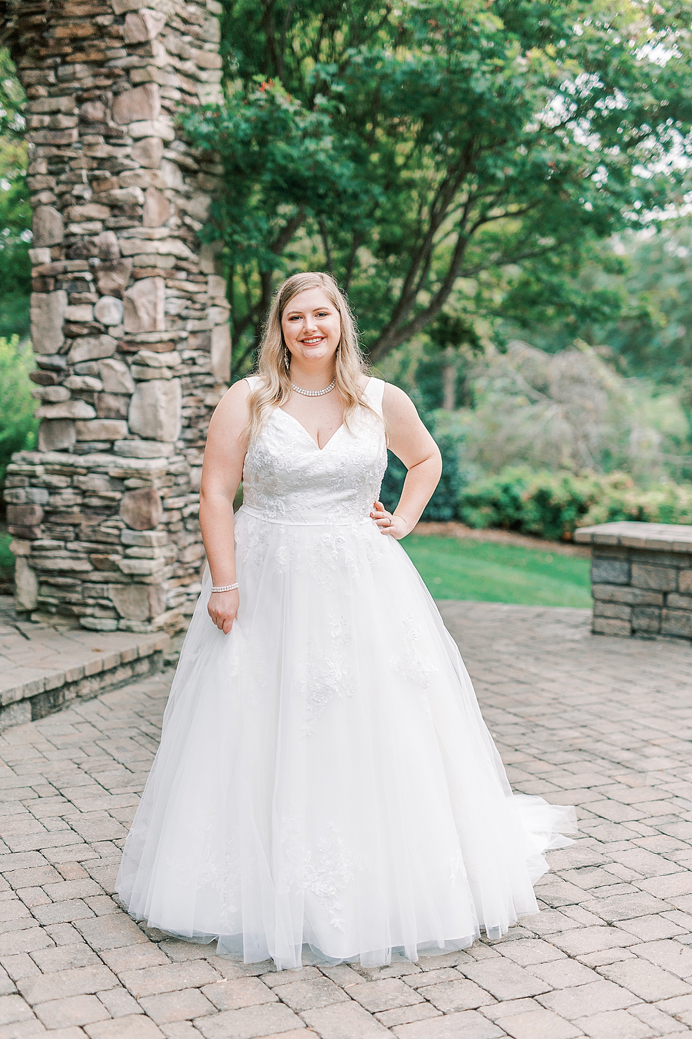 The Arbors Bridal Portraits with Kevyn Dixon Photography