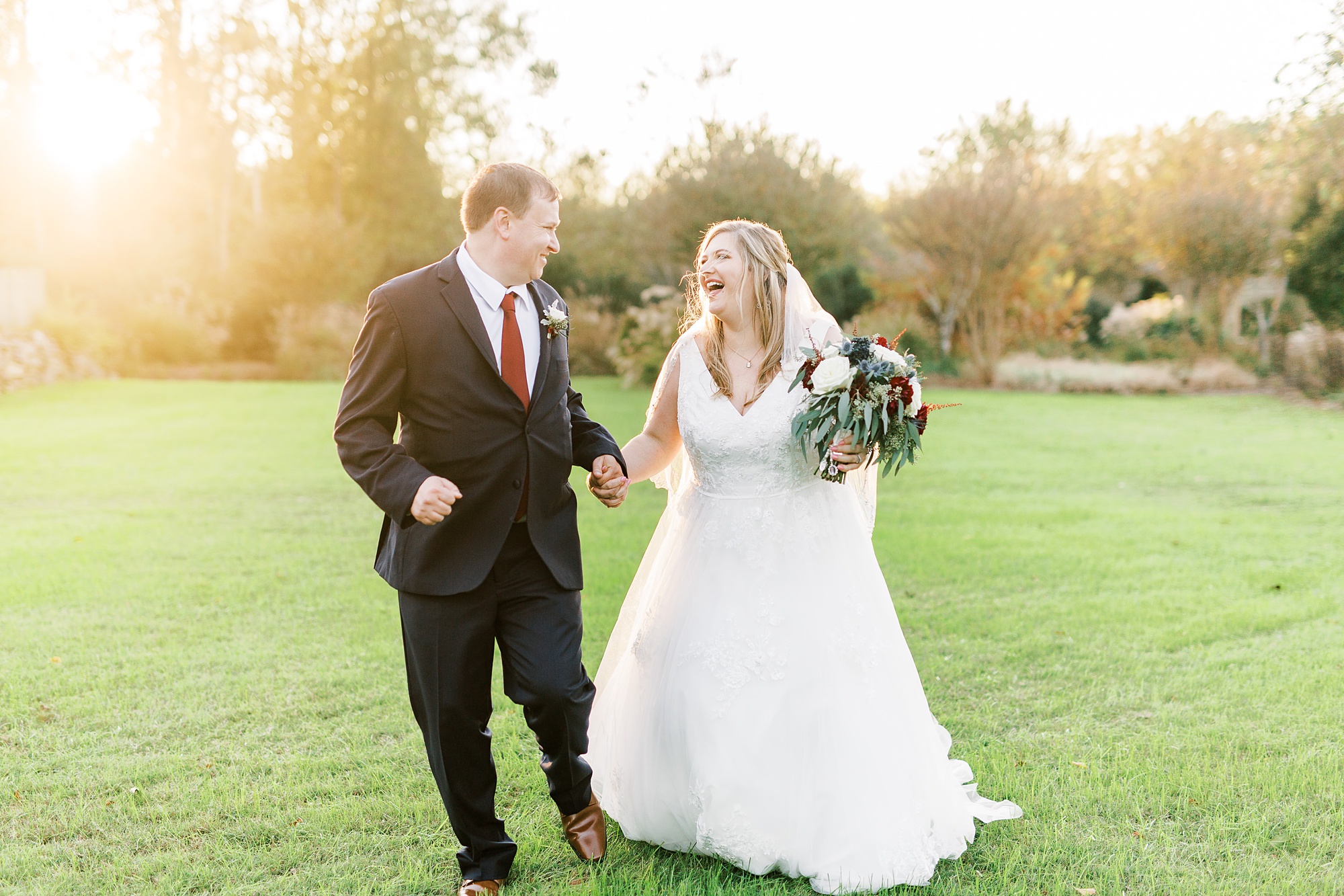 Romantic fall wedding at The Arbors in 2020