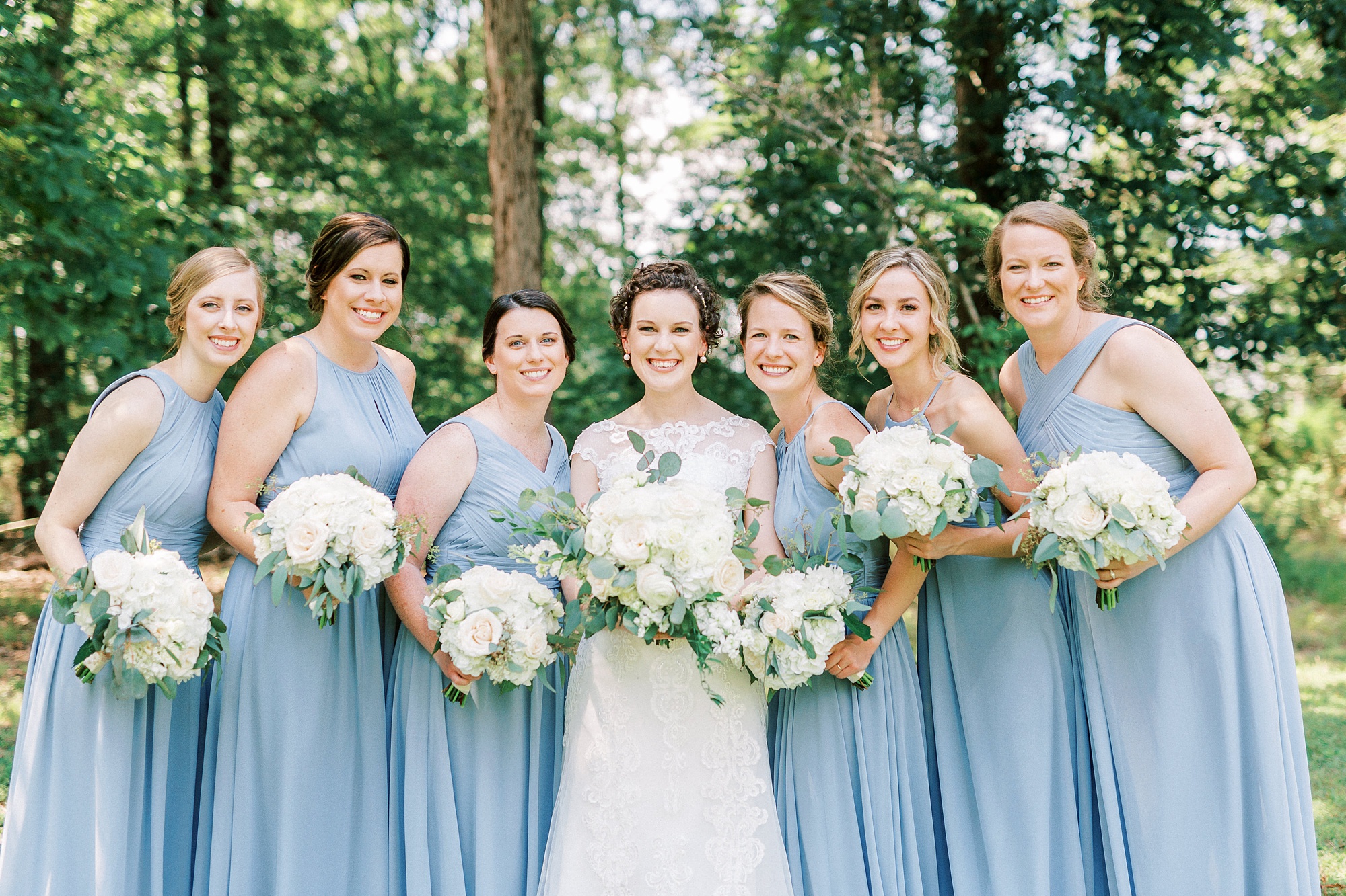 Elegant wedding in Charlotte NC photographed by Kevyn Dixon Photography with light blue and navy details