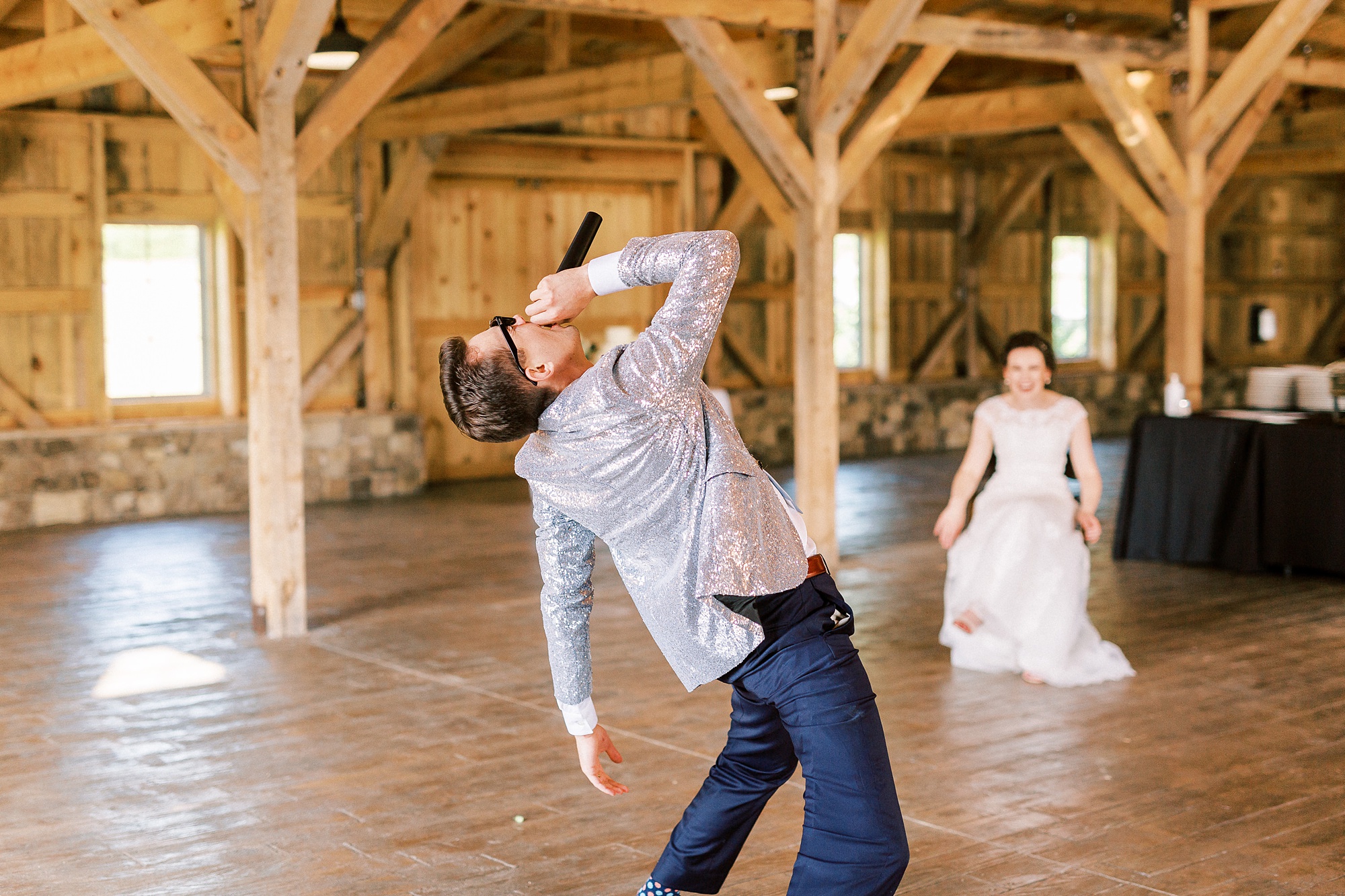 Elegant wedding in Charlotte NC photographed by Kevyn Dixon Photography with light blue and navy details