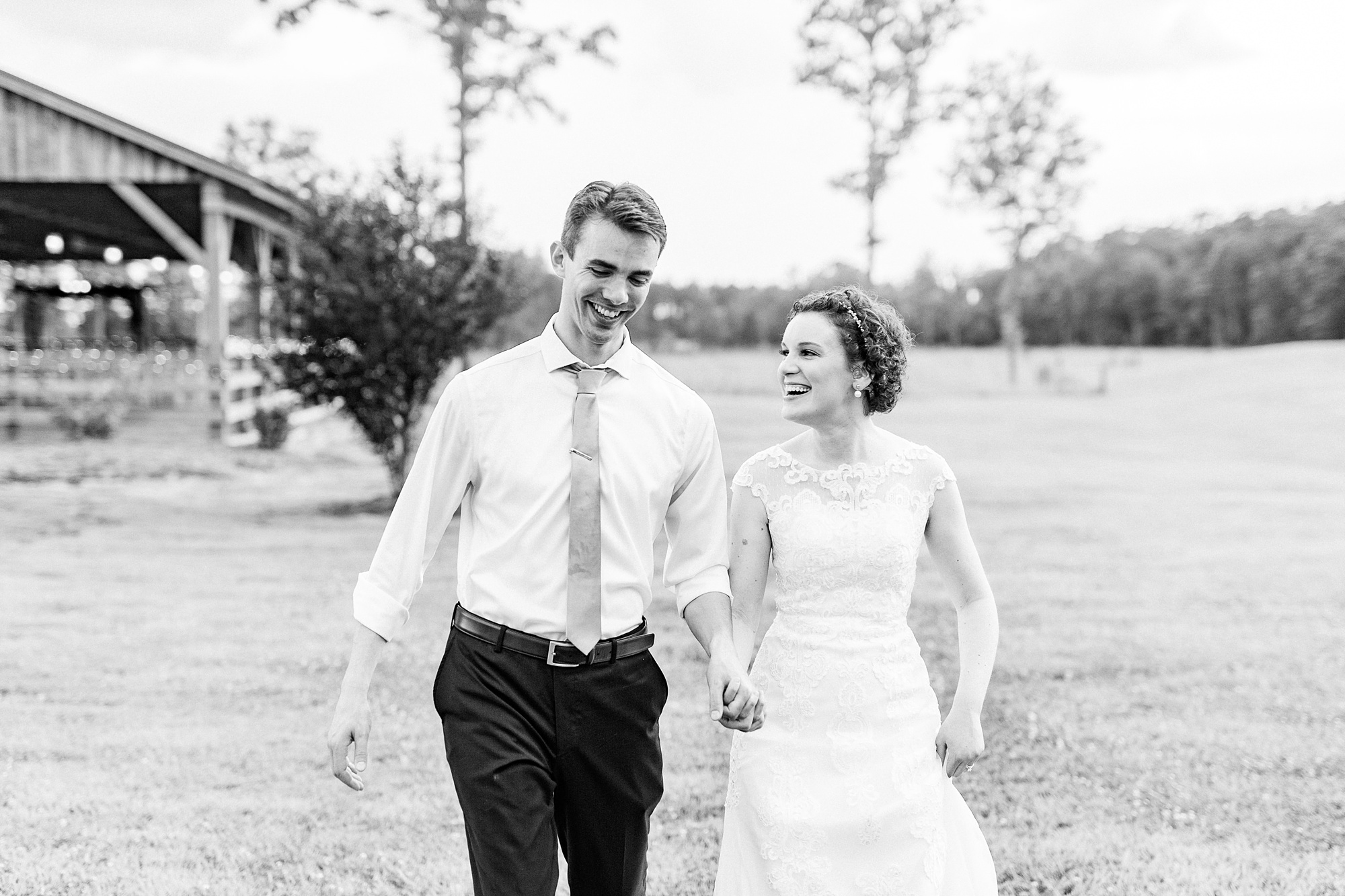 Elegant wedding in Charlotte NC photographed by Kevyn Dixon Photography with light blue and navy details