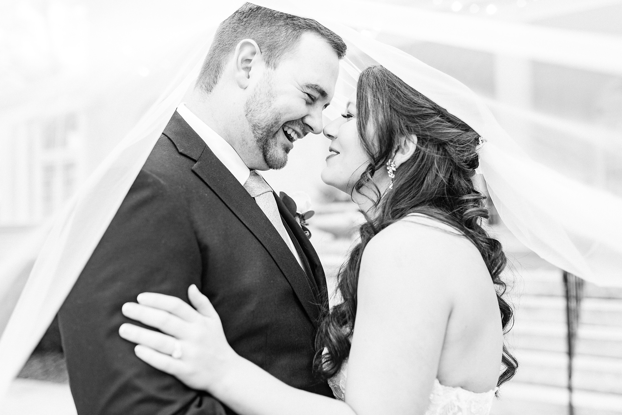 Classic Separk Mansion wedding photographed by Kevyn Dixon Photography