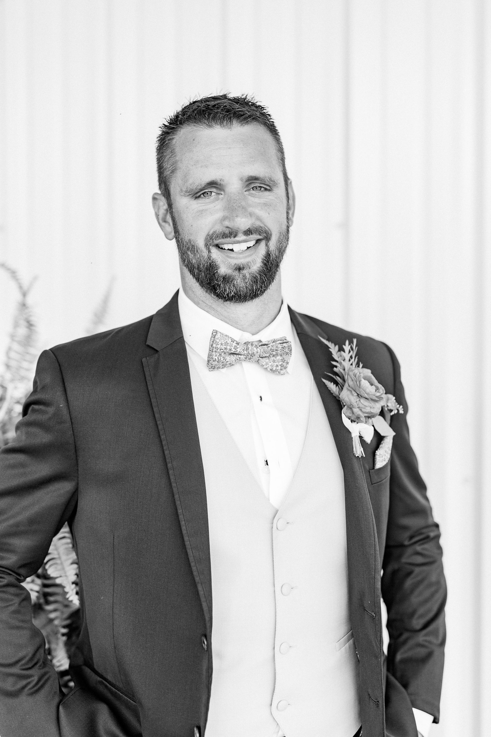 Classic Belle's Venue wedding in South Carolina photographed by Kevyn Dixon Photography