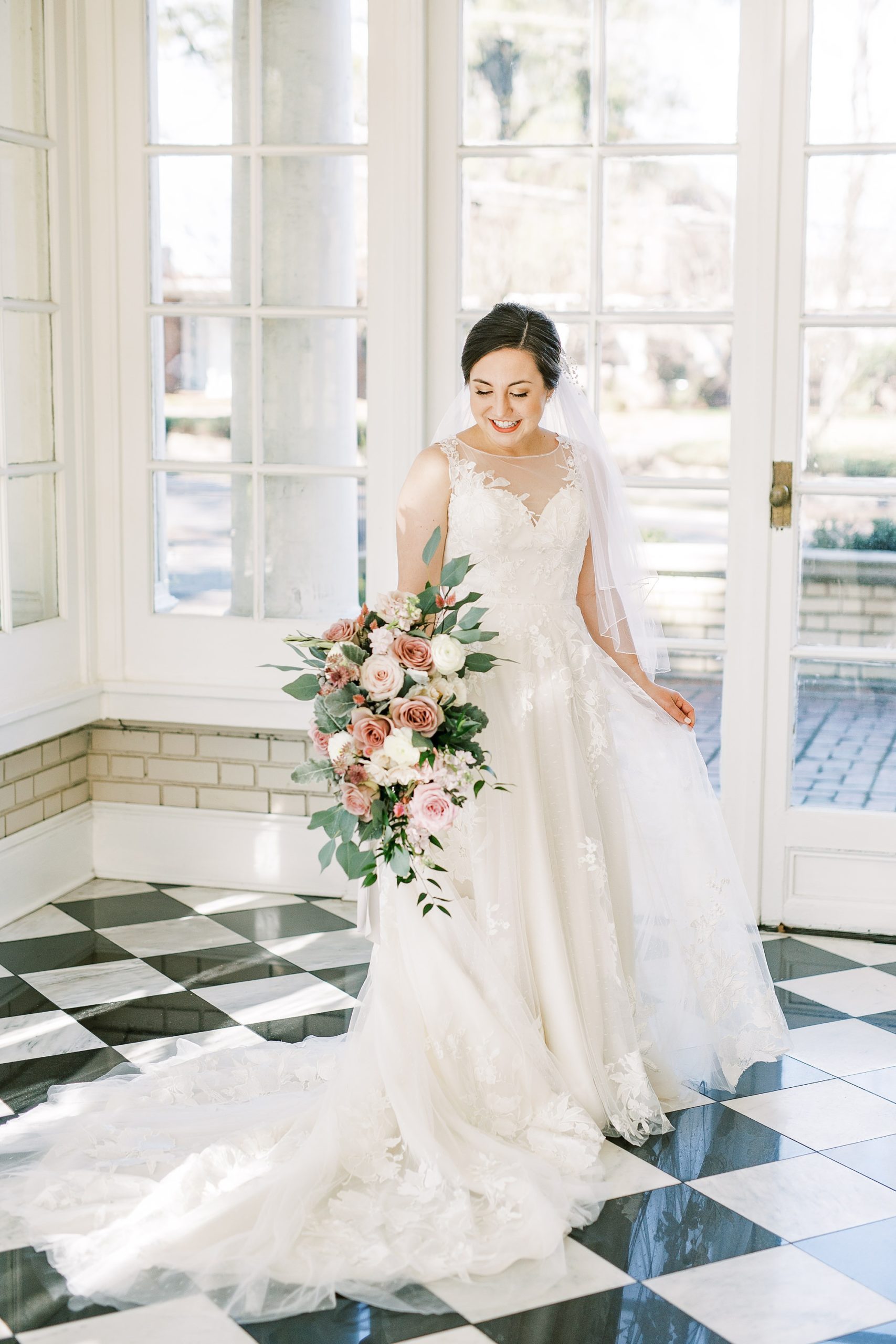 2020 wedding inspiration from Charlotte NC wedding day at Separk Mansion