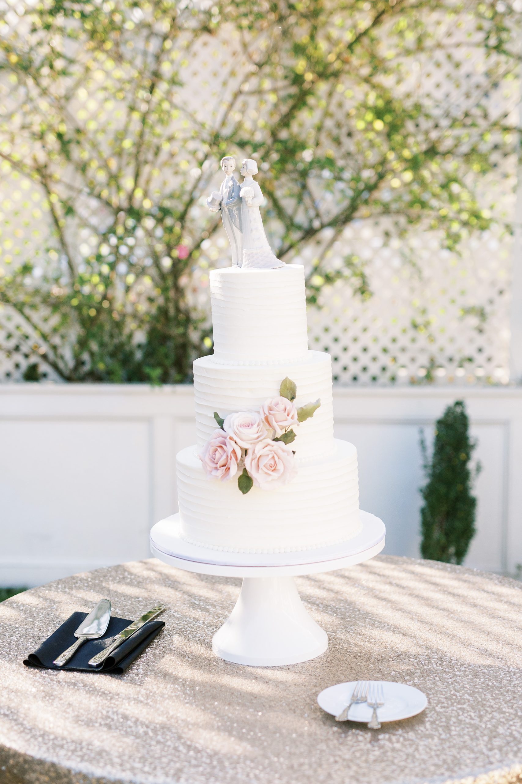 2020 wedding inspiration from Charlotte NC wedding day at Separk Mansion
