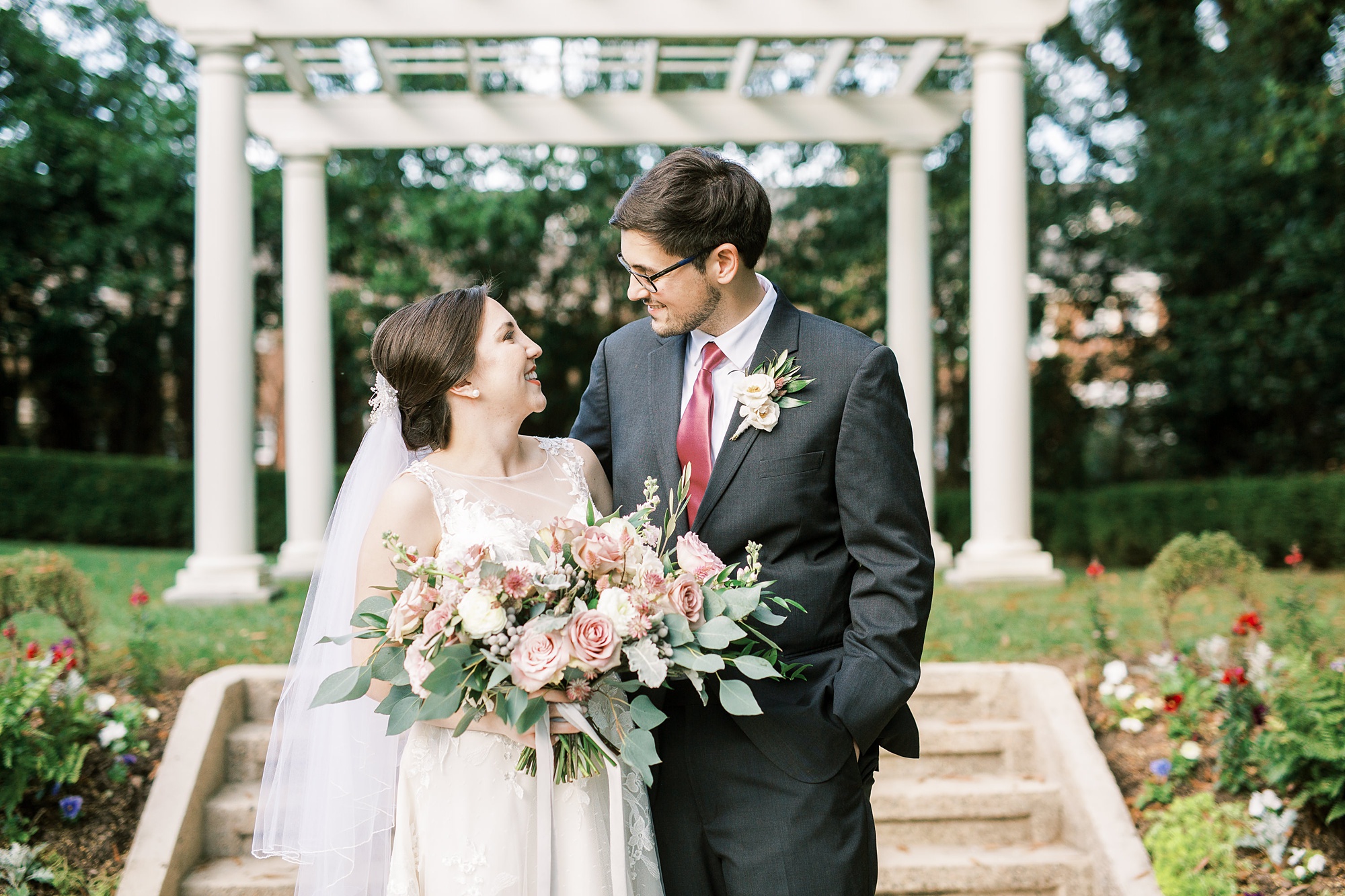 2020 wedding inspiration from Charlotte NC wedding day at Separk Mansion