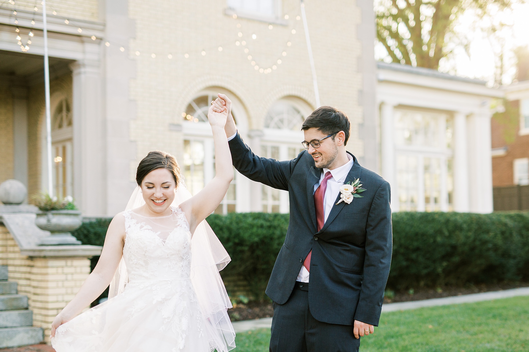 2020 wedding inspiration from Charlotte NC wedding day at Separk Mansion
