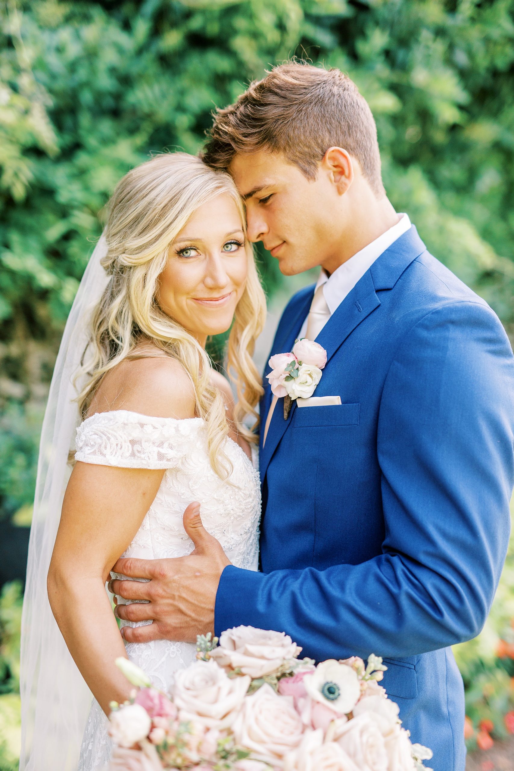 Classic wedding day with pink and navy details at Separk Mansion and downtown Charlotte