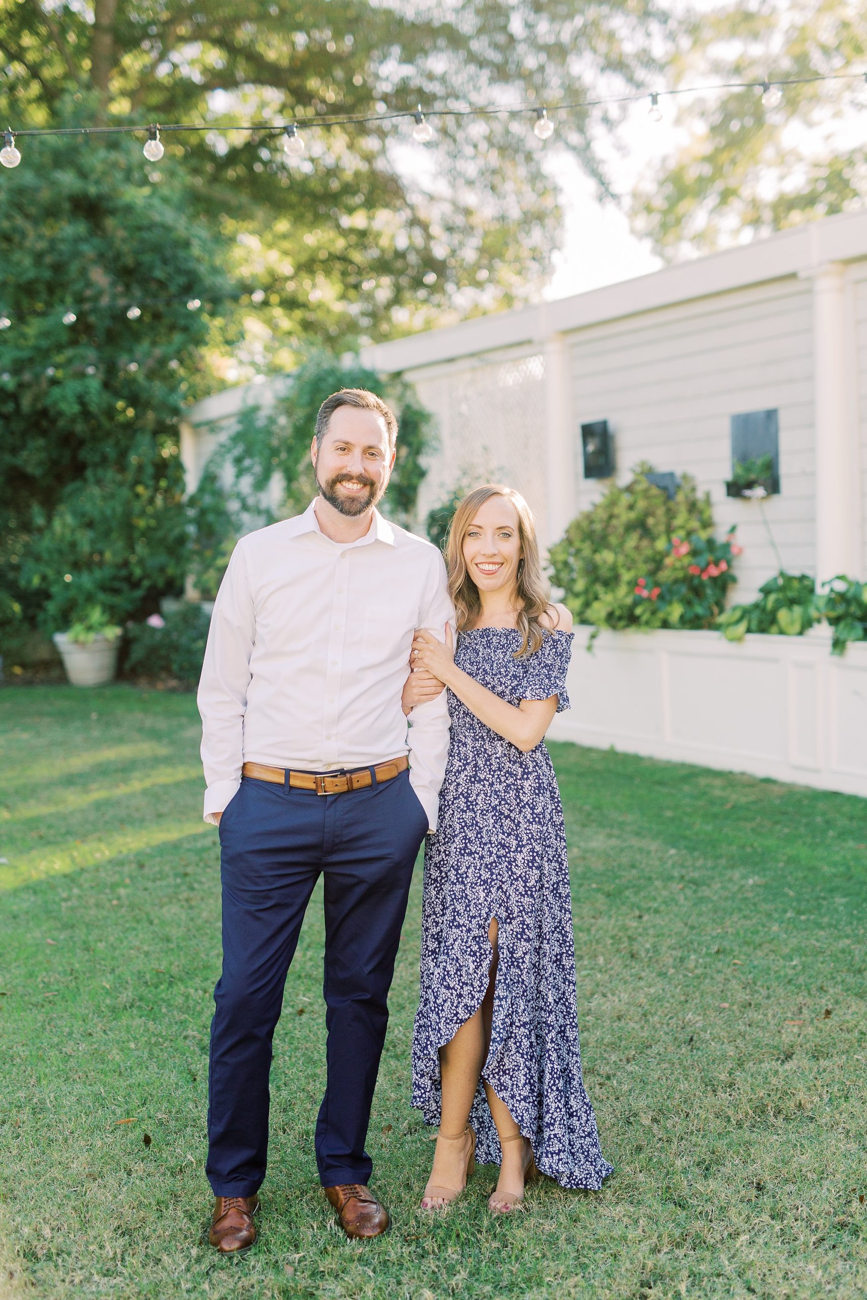 casual Separk Mansion engagement session