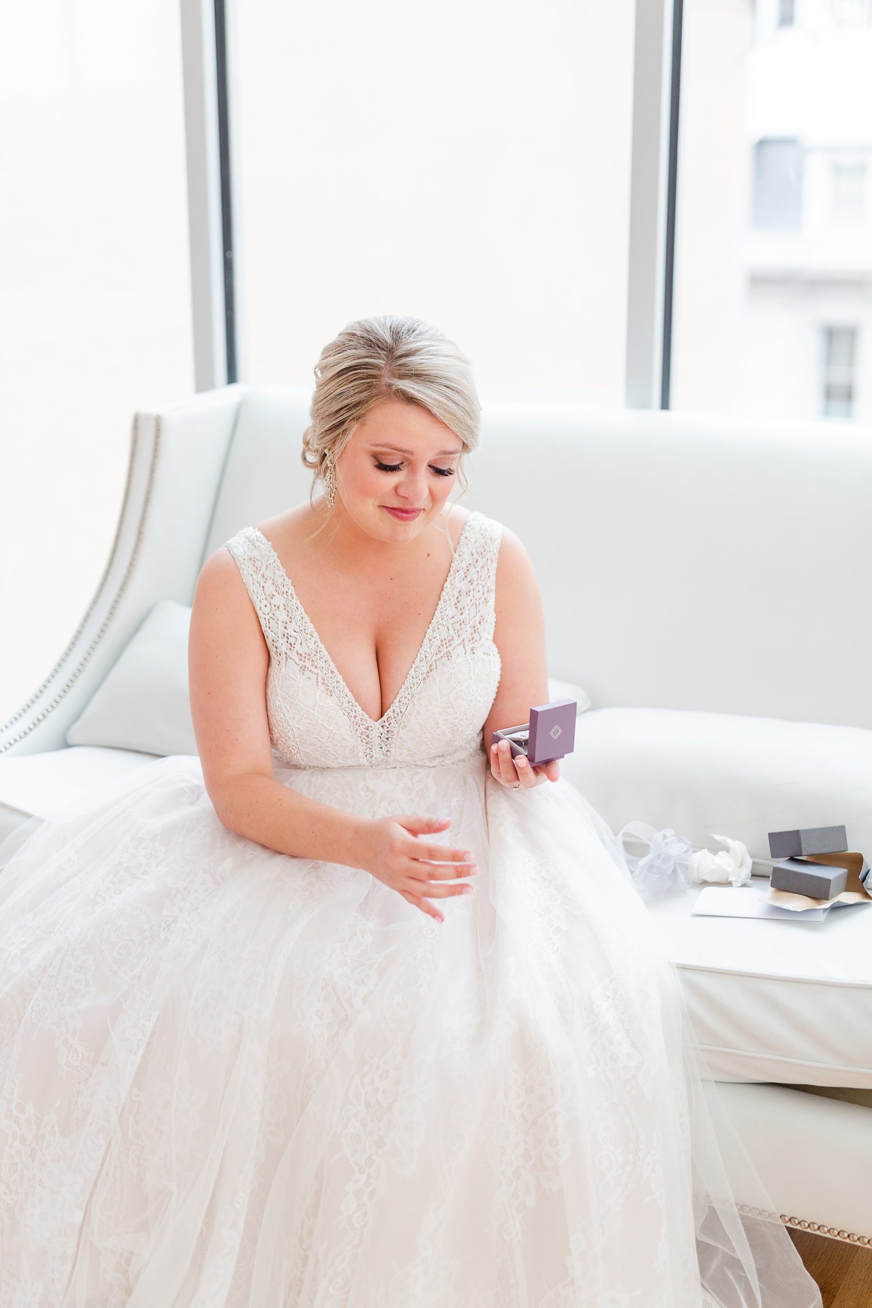 bride prepares for Stockroom at 230 wedding