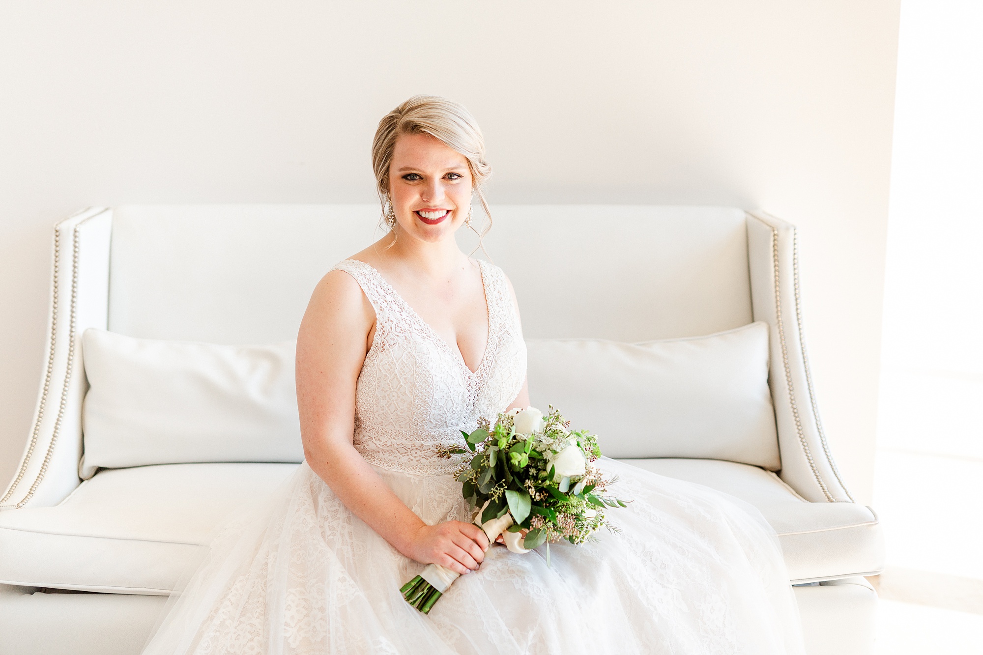 bridal session at The Glass Box