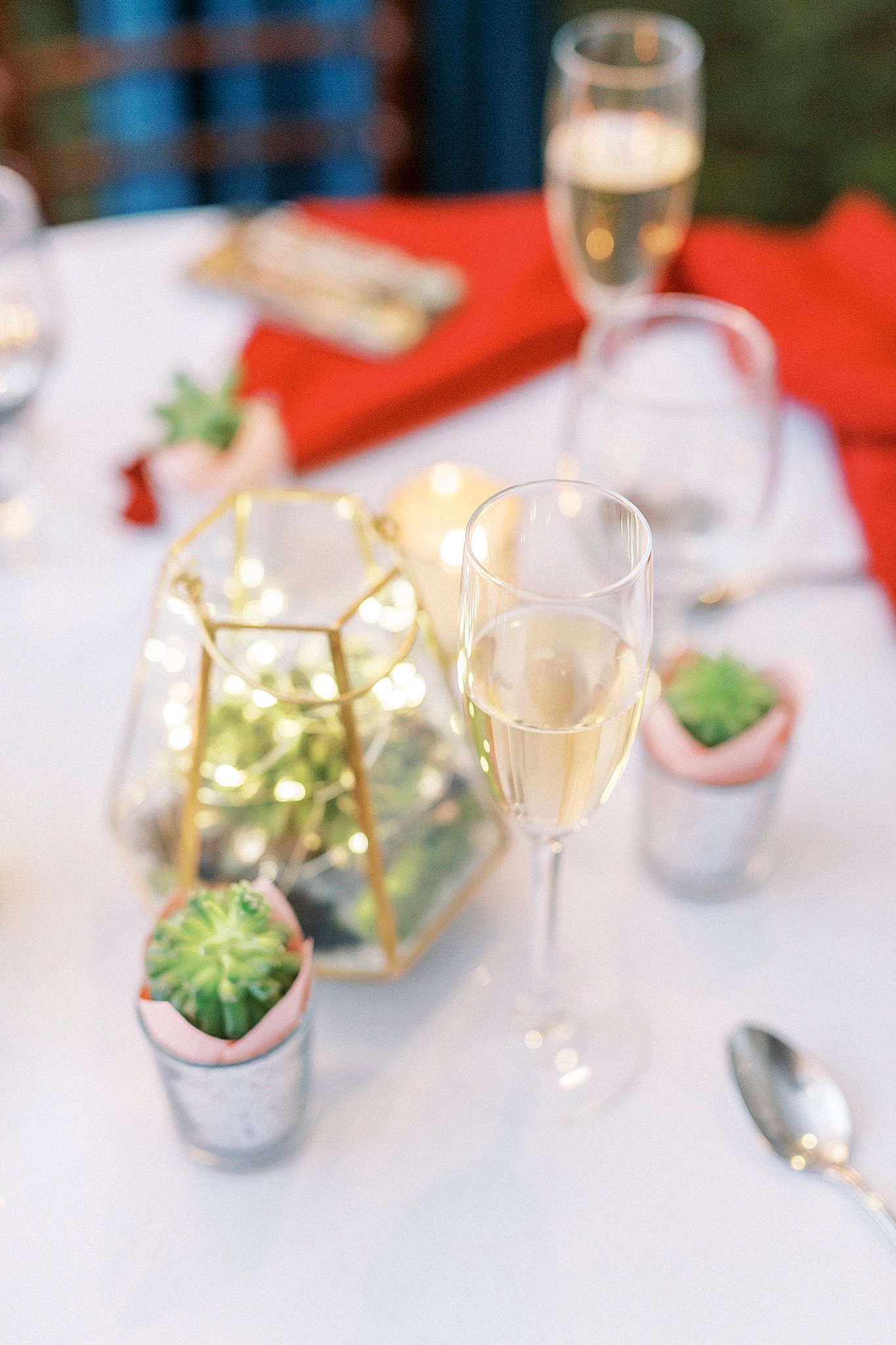 red and gold centerpieces at Green Park Inn
