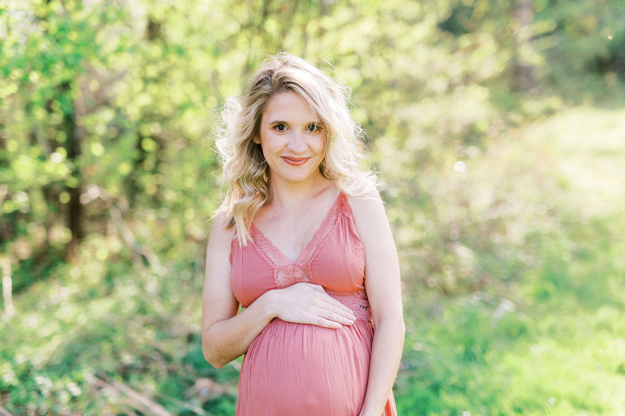 Winston-Salem maternity photos for mother in the springtime