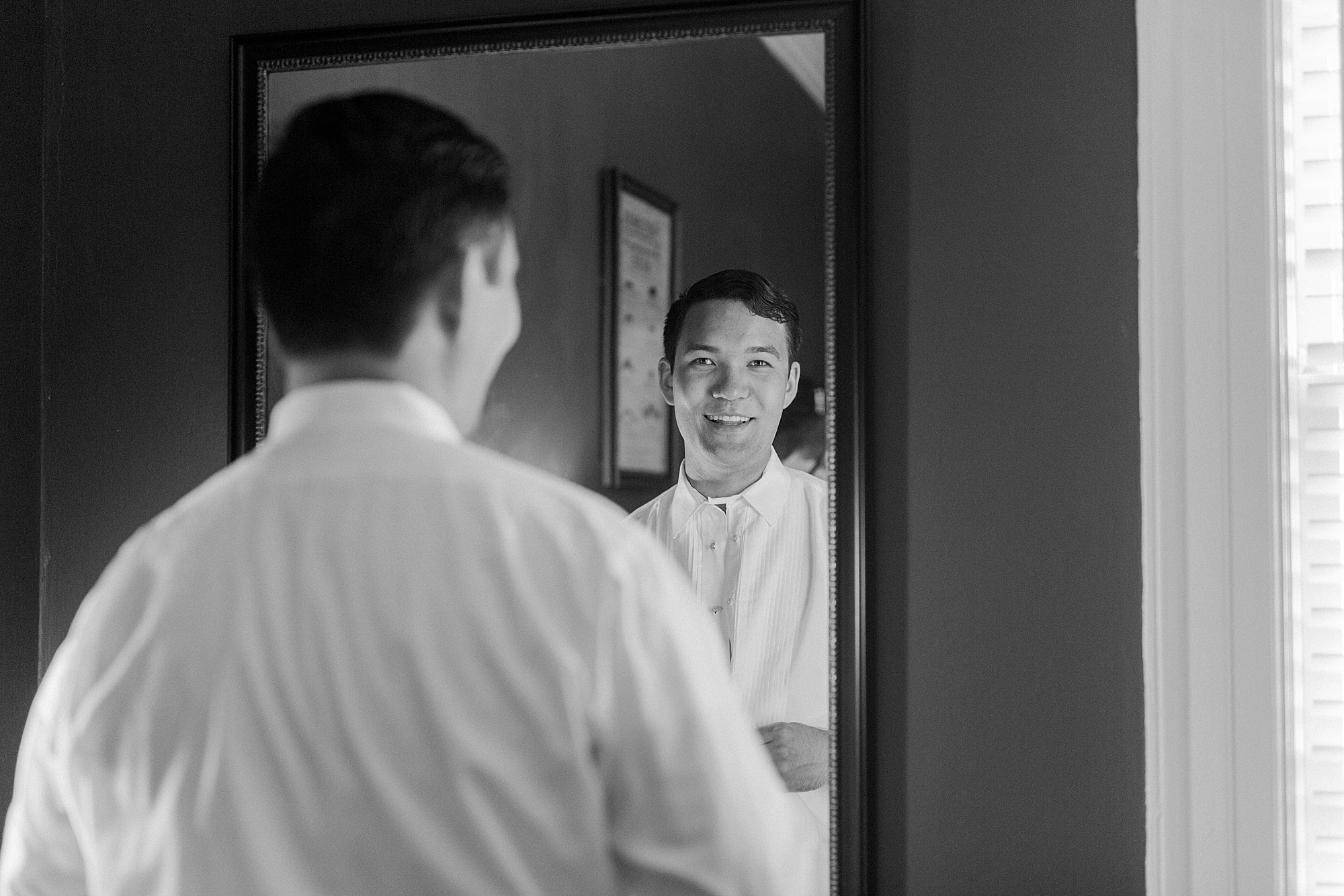 groom prepares for NC wedding day
