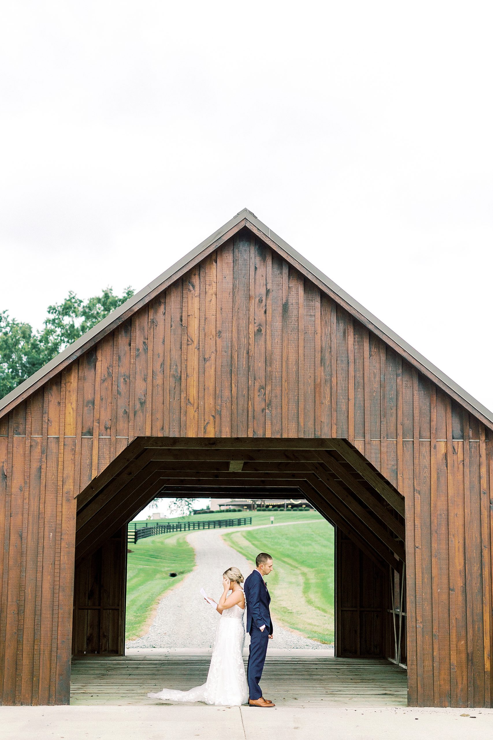 back to back vow reading before NC wedding