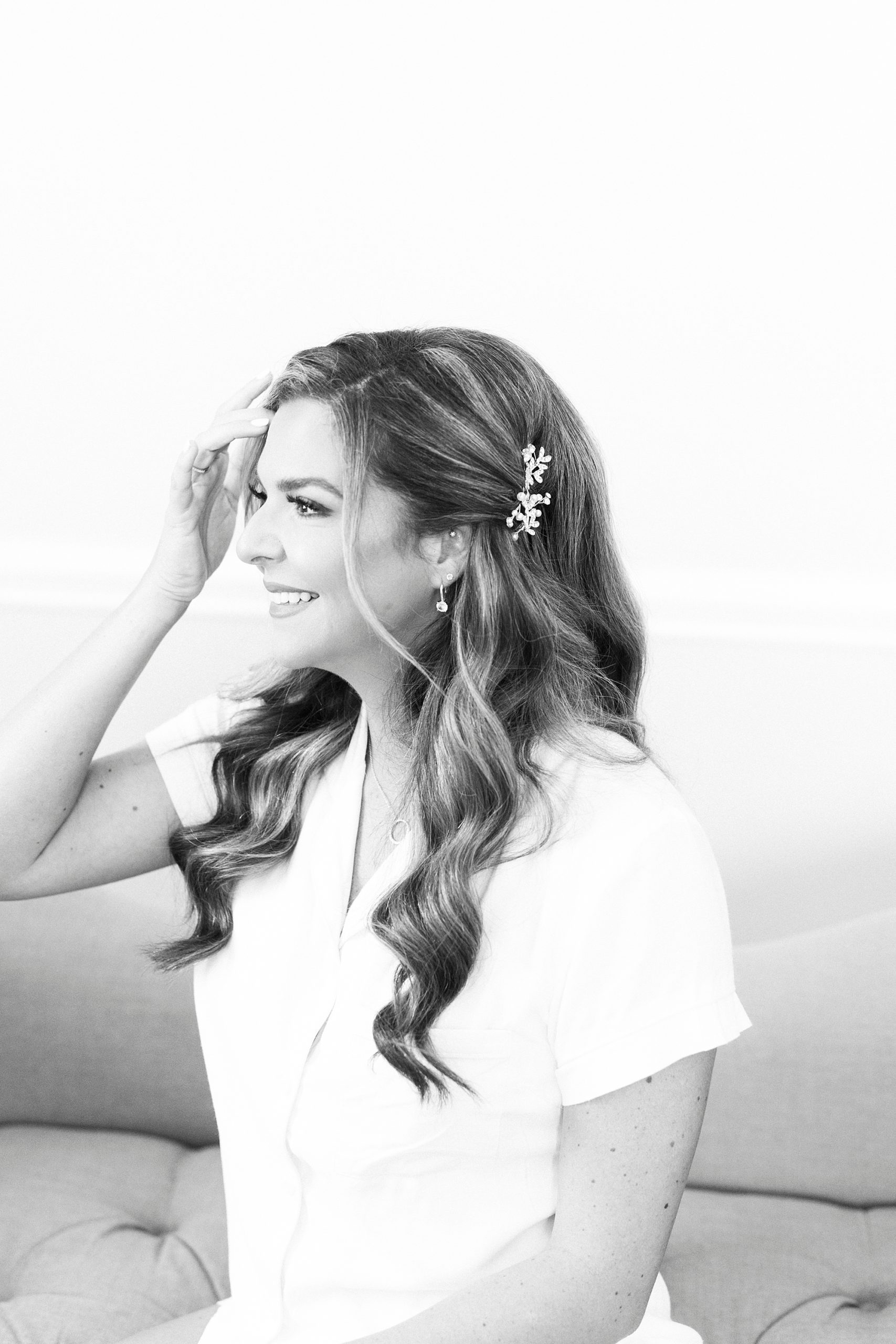 bride prepares for NC wedding day