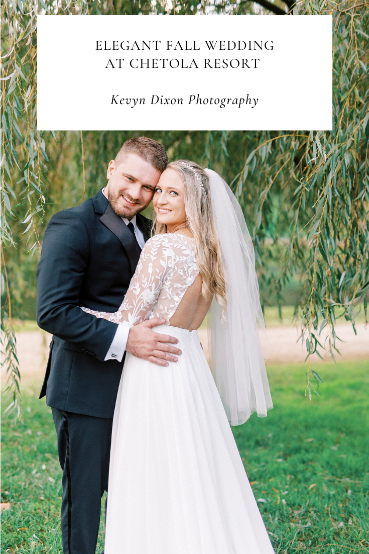 Fall Chetola Resort wedding with gold and ivory details in Blowing Rock, NC photographed by Charlotte wedding photographer Kevyn Dixon