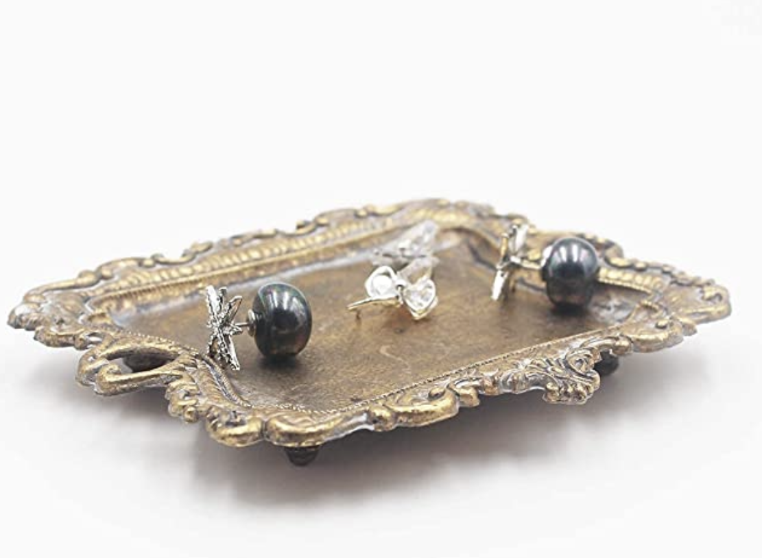 gold tray for detail styling kit for wedding photographers