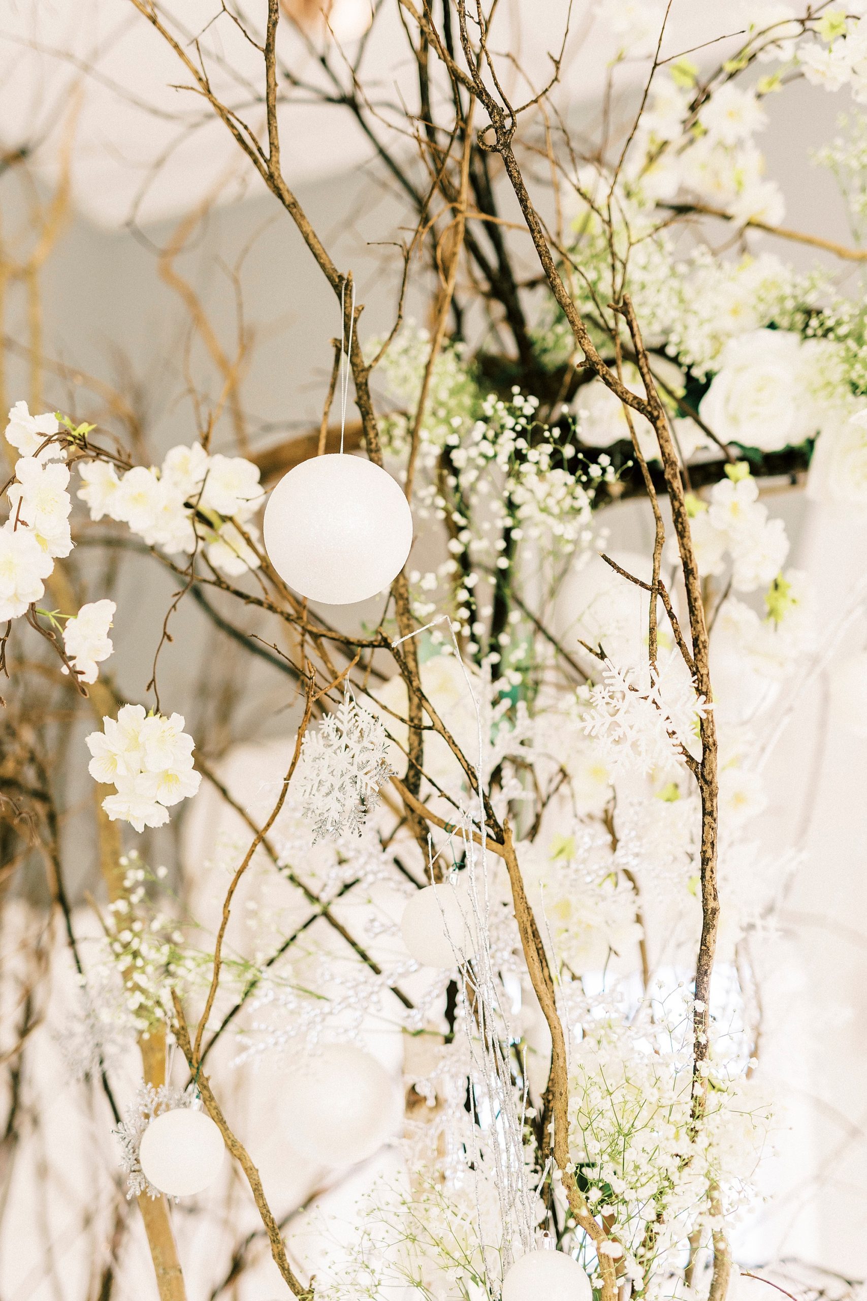 wedding ceremony for winter wonderland celebration at River Run Country Club