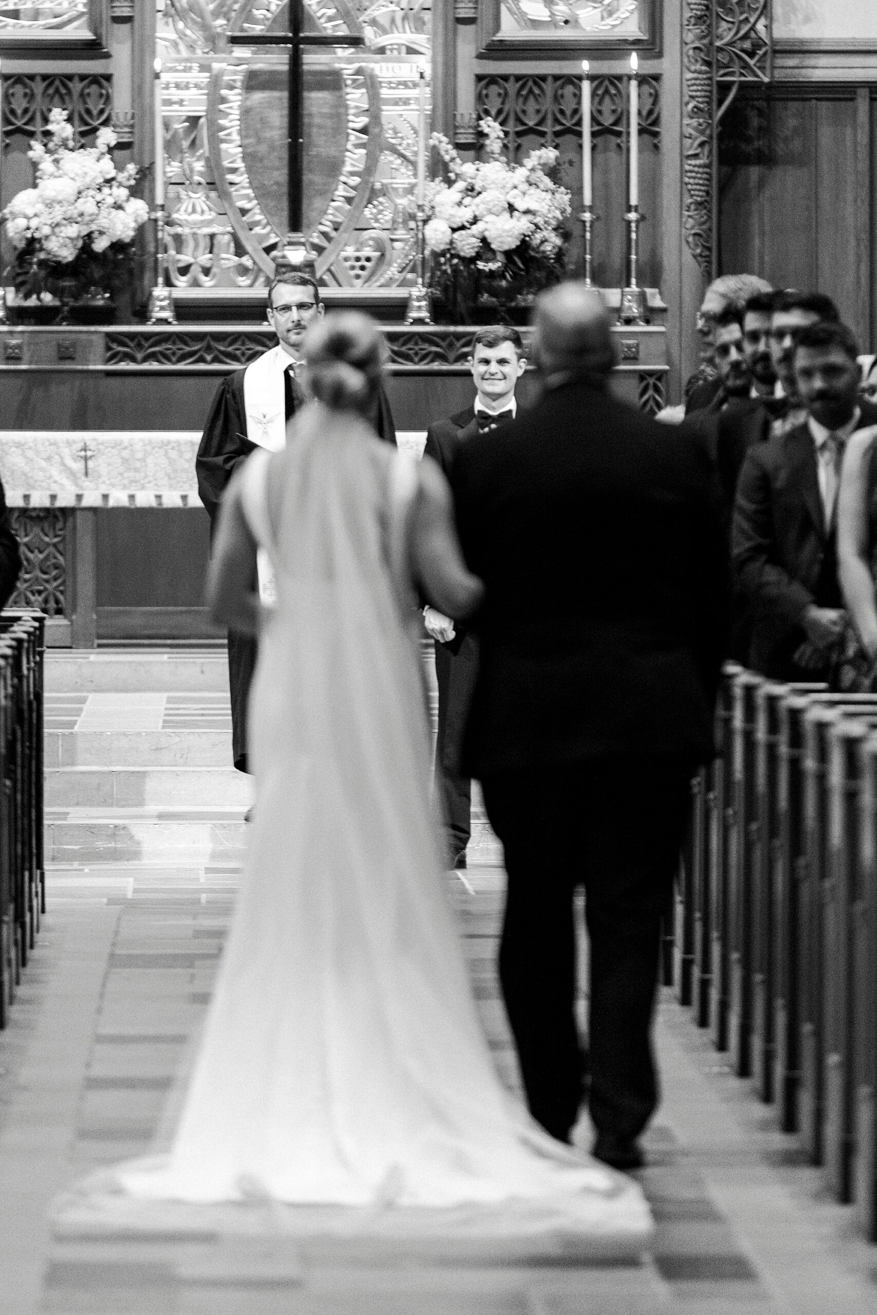 father escorts bride down aisle at Myers Presbyterian Church