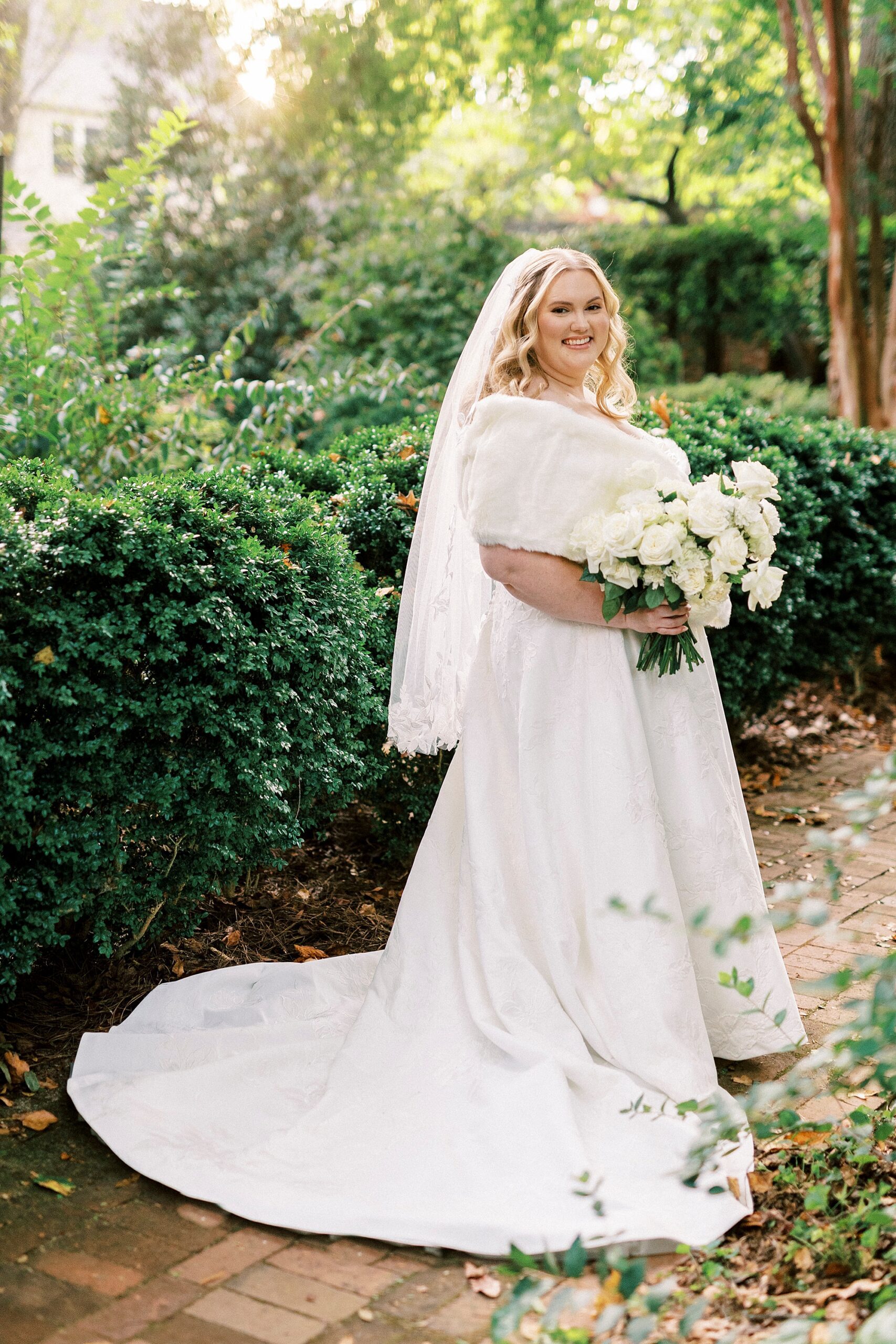 classic bridal portraits inside Wing Haven Gardens