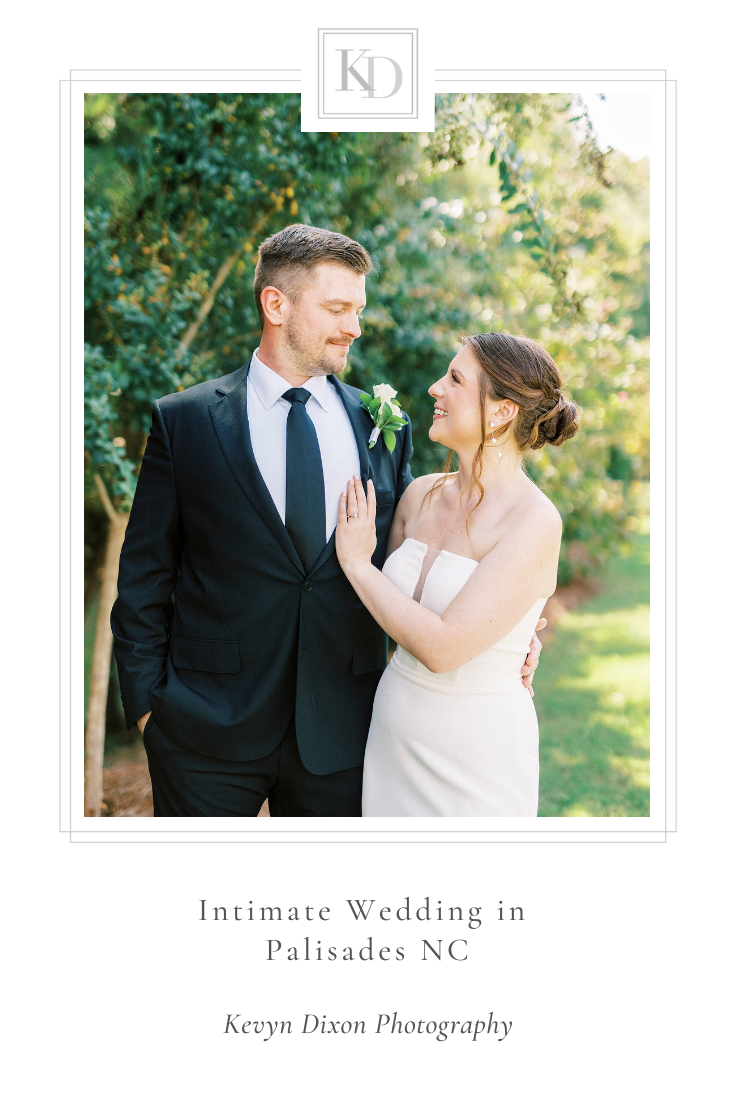 Intimate Palisades wedding in North Carolina photographed by NC wedding photographer Kevyn Dixon Photography