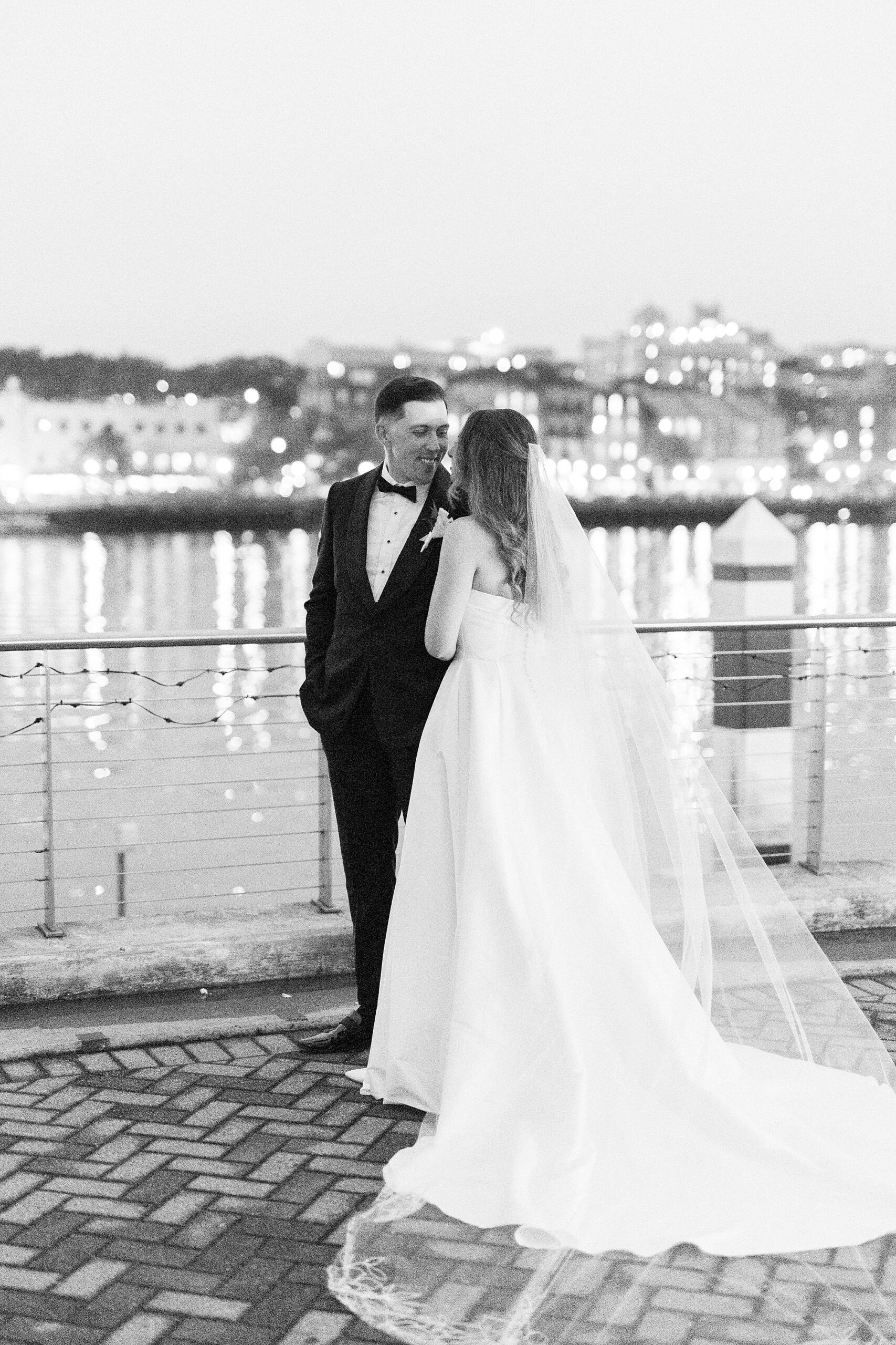 Timeless wedding portraits in Savannah, GA