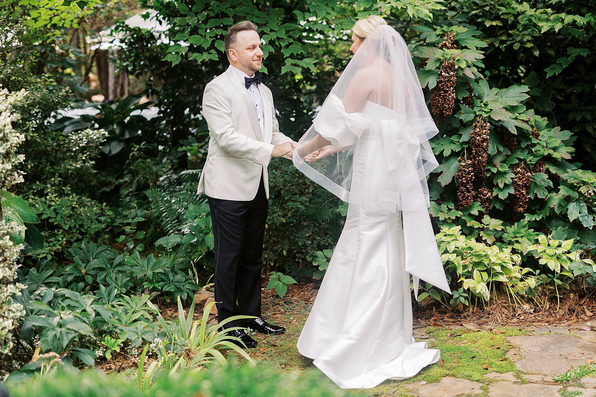 candid first look at Gaston Country Club Wedding
