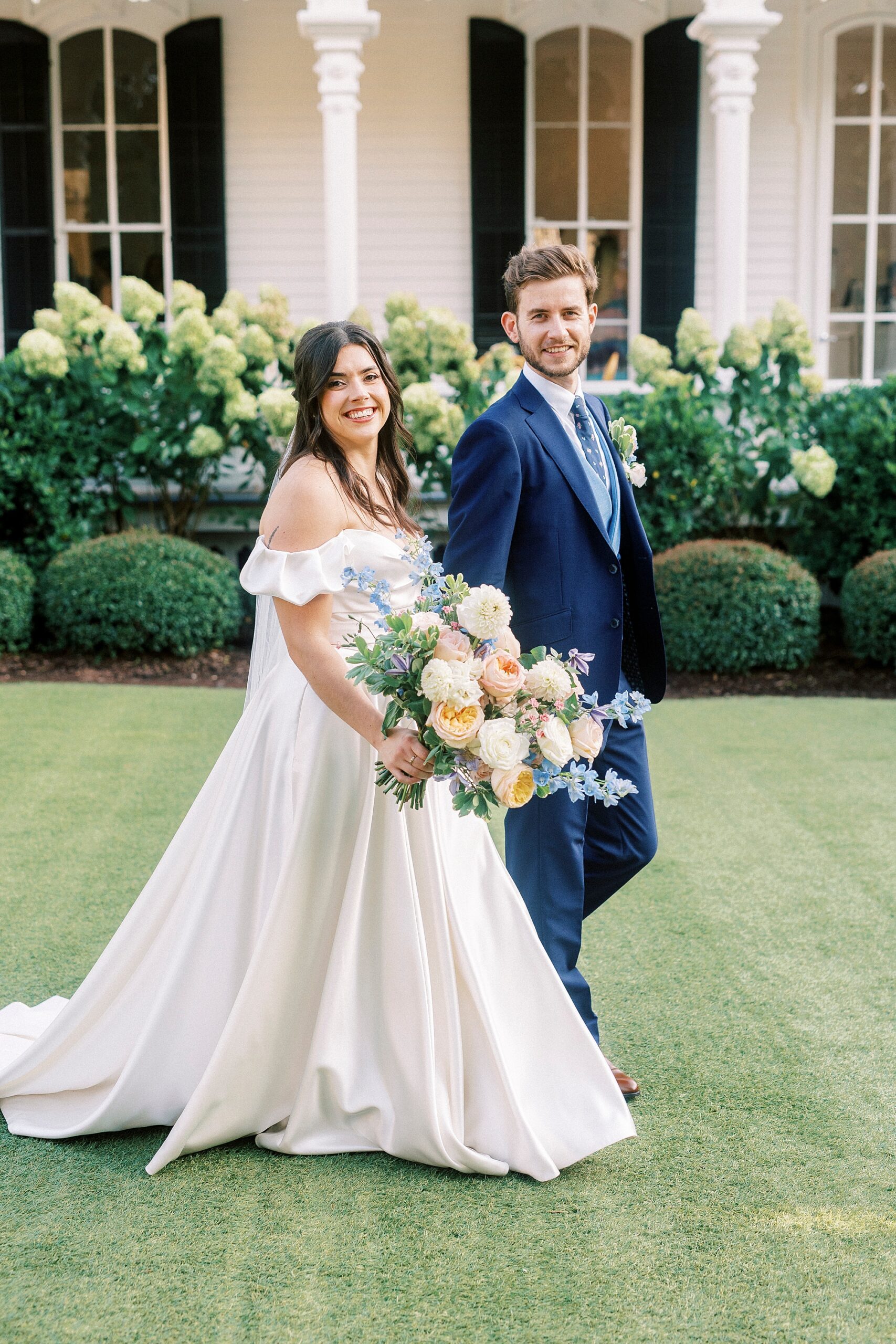 newlywed portraits at The Merrimon-Wynne House in Raleigh, NC