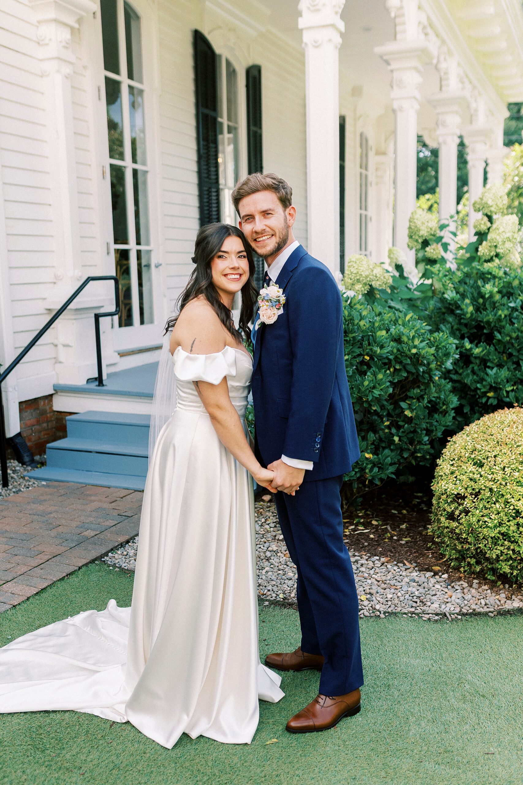 wedding at The Merrimon-Wynne House in Raleigh, NC