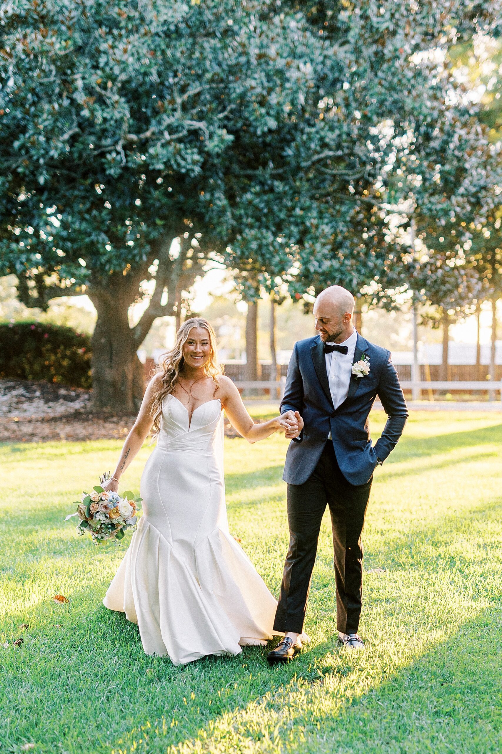 romantic wedding photos