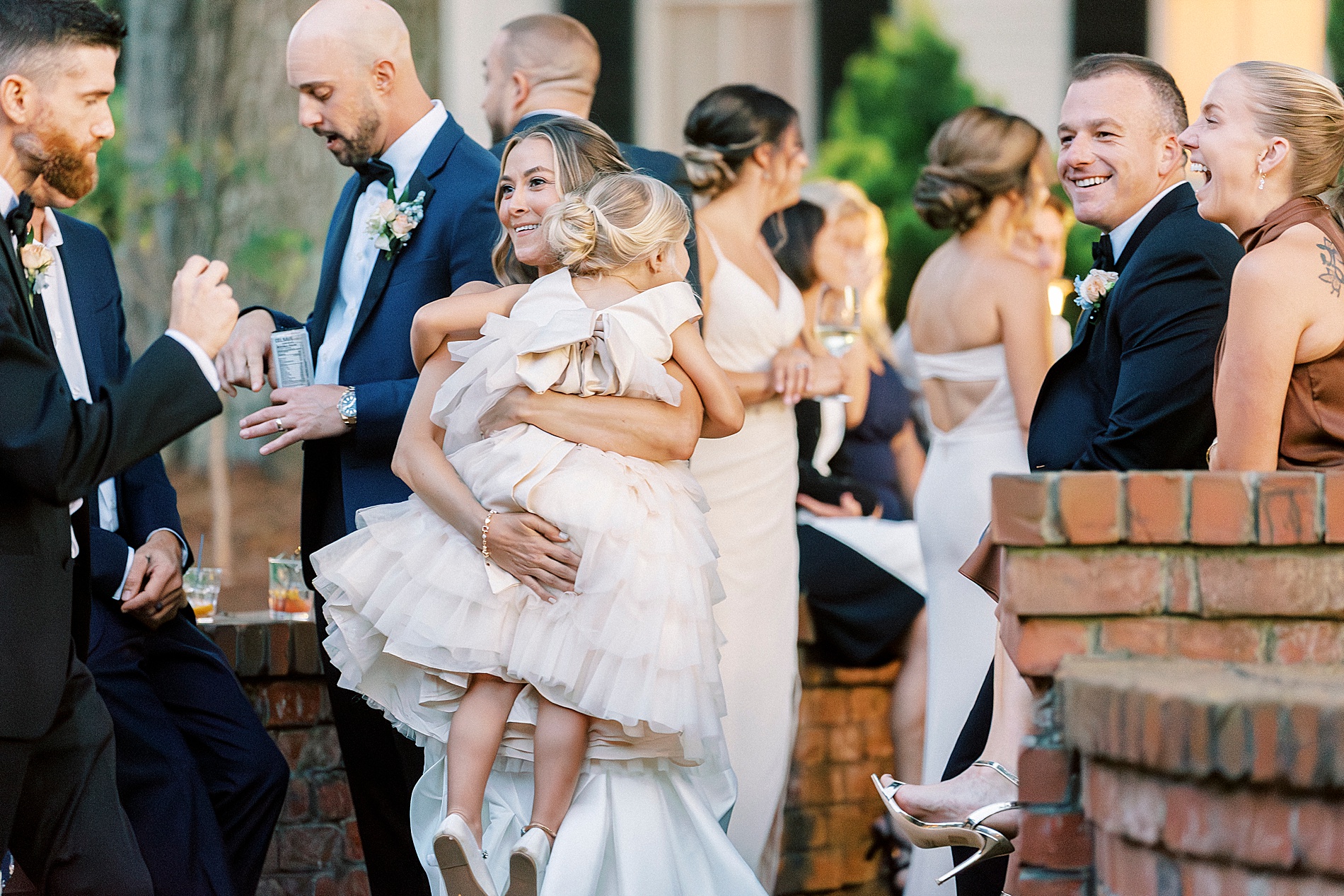 candid wedding photos