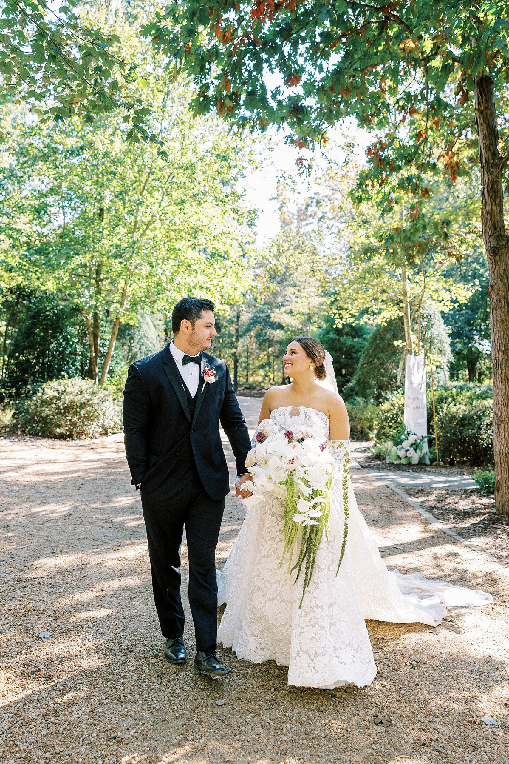 wedding photos at Morning Glory Farm in Monroe, NC