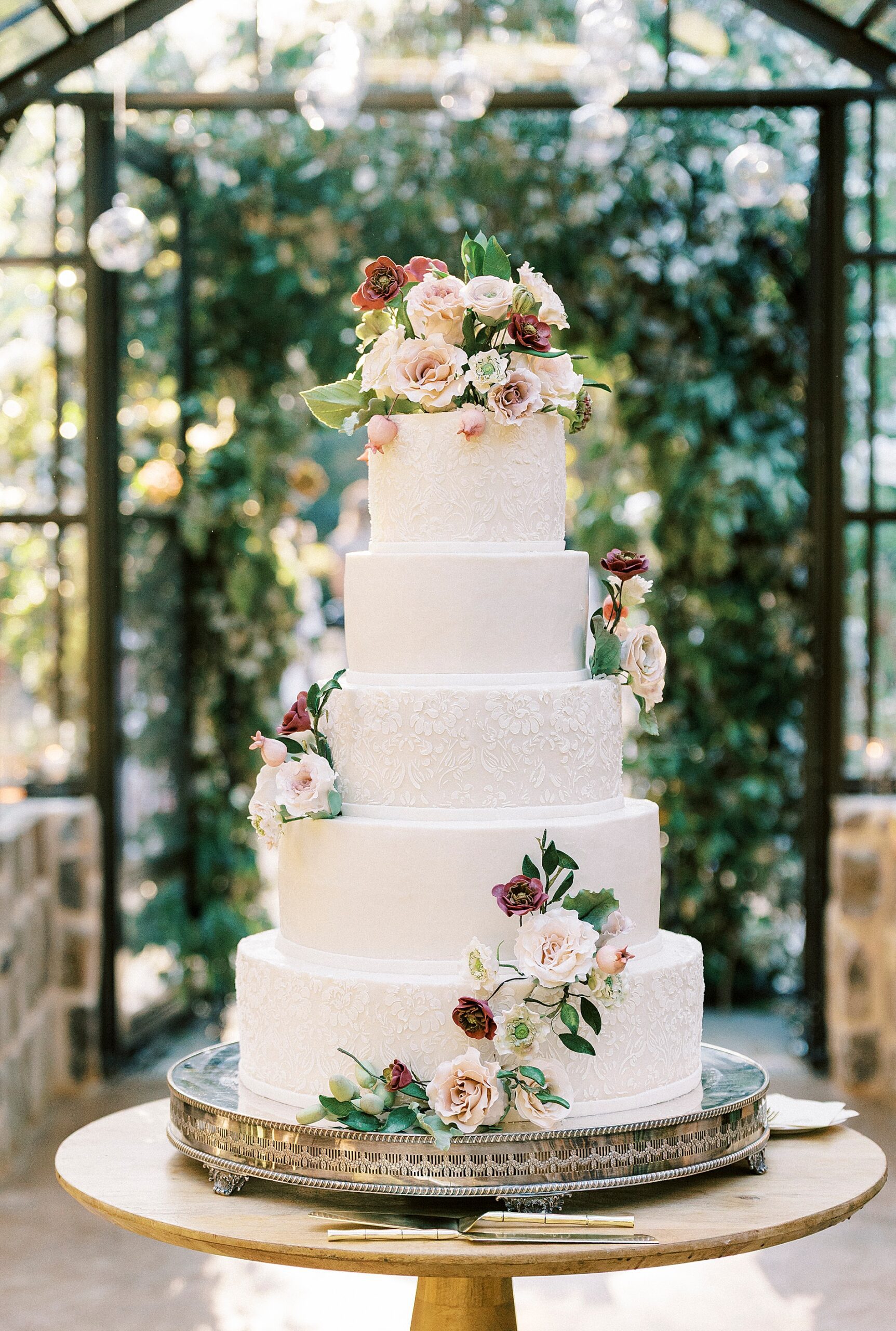 wedding cake from Morning Glory Farm Wedding