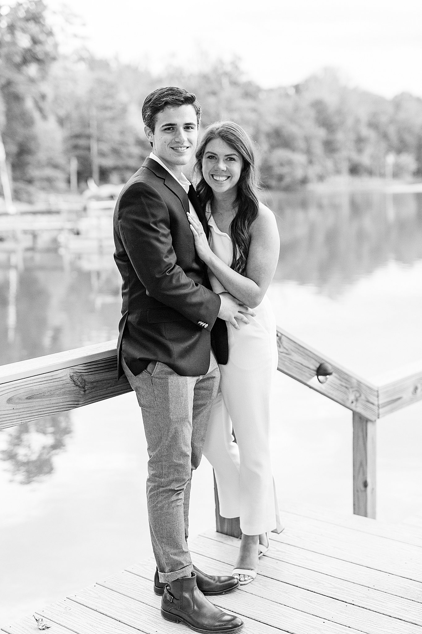 black and white portraits of bride and groom at Lake Wylie
