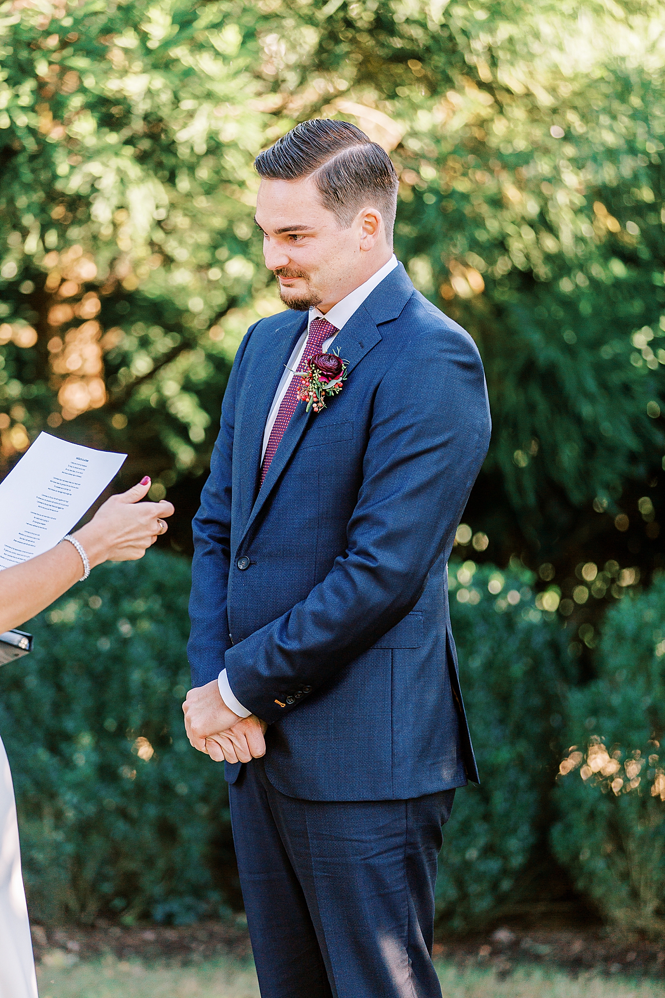 The Andrews Farm elopement photographed by Kevyn Dixon Photography