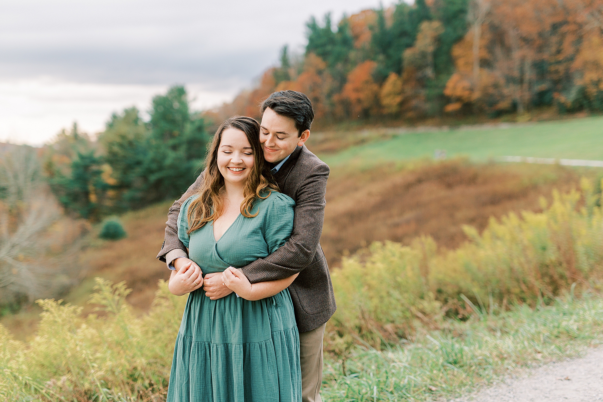 engagement portraits with fall foliage