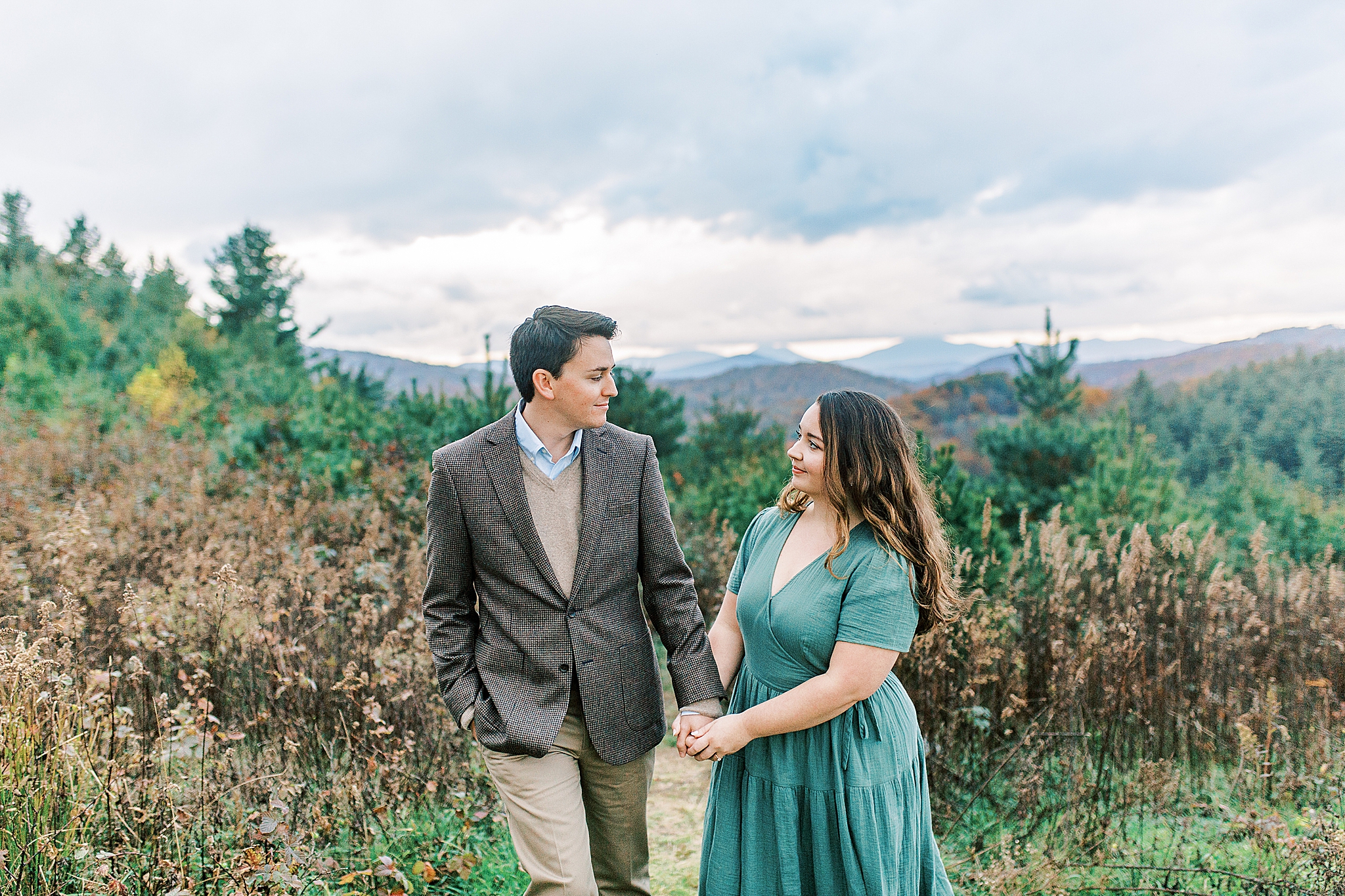 Blue Ridge Parkway engagement portraits in the fall