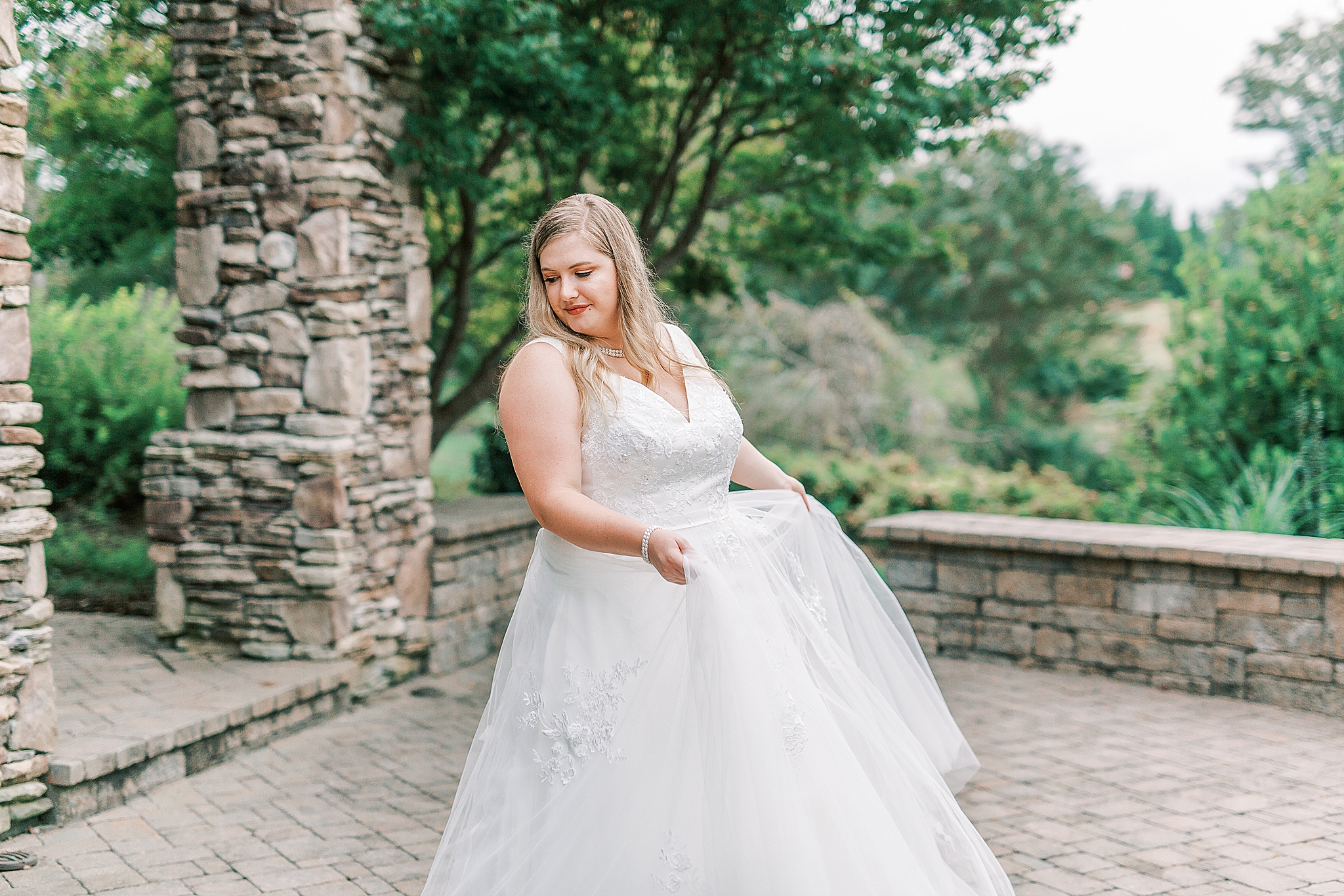 The Arbors Bridal Portraits with Kevyn Dixon Photography