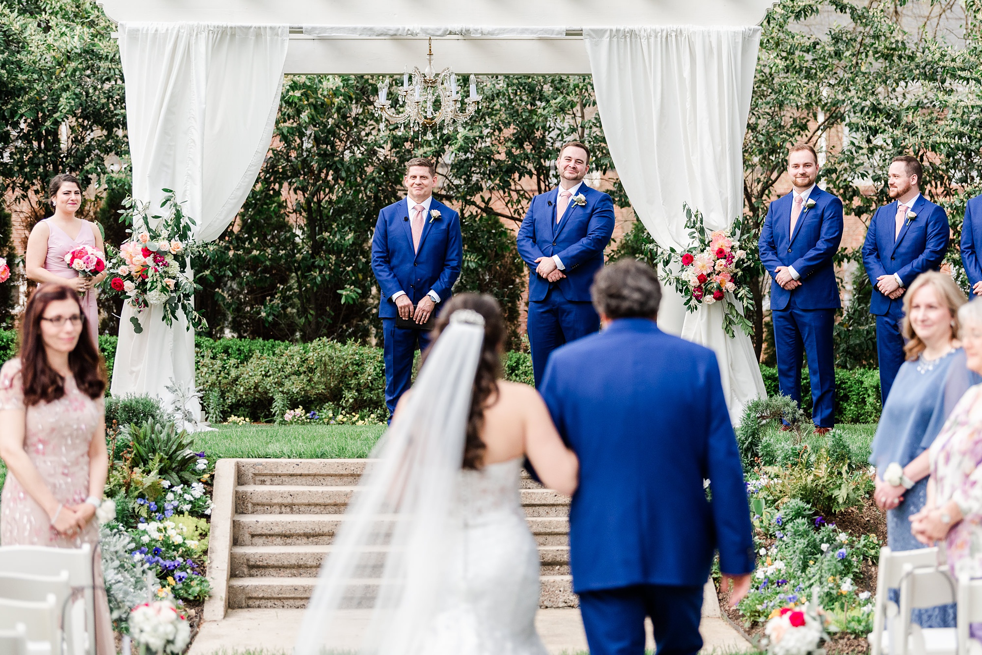 Classic Separk Mansion wedding photographed by Kevyn Dixon Photography