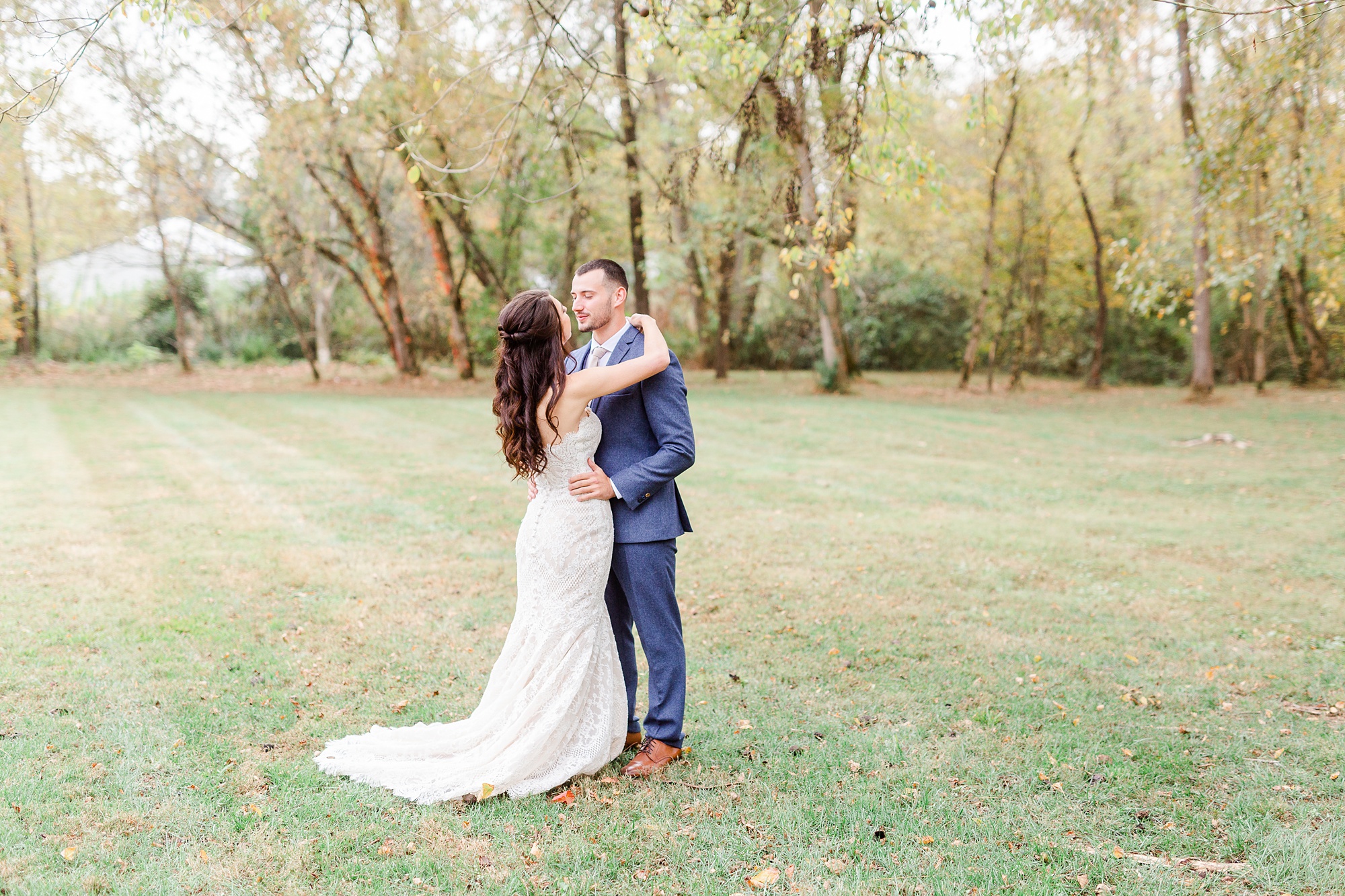 romantic fall wedding day first look